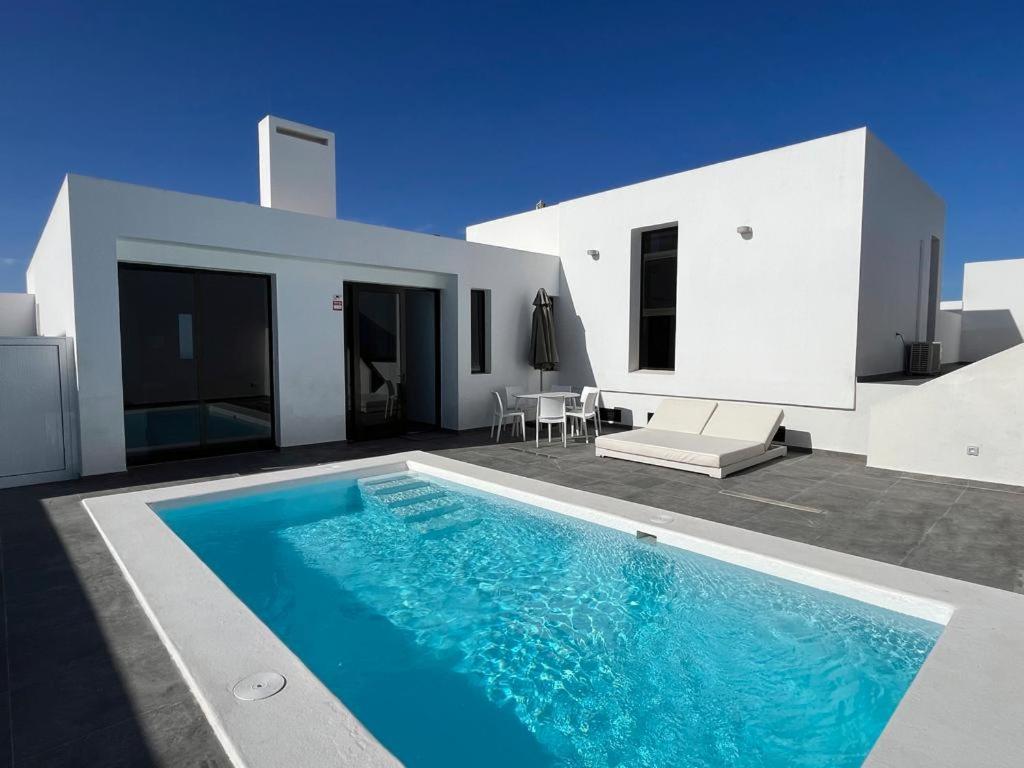 Casa Blanca Teguise Villa