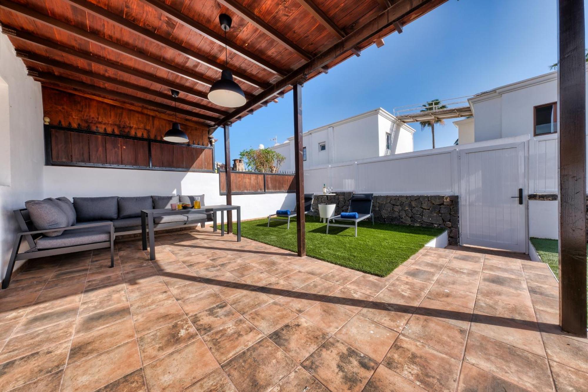 Villa Flaminia - Jacuzzi And Foosball - Just 400m From The