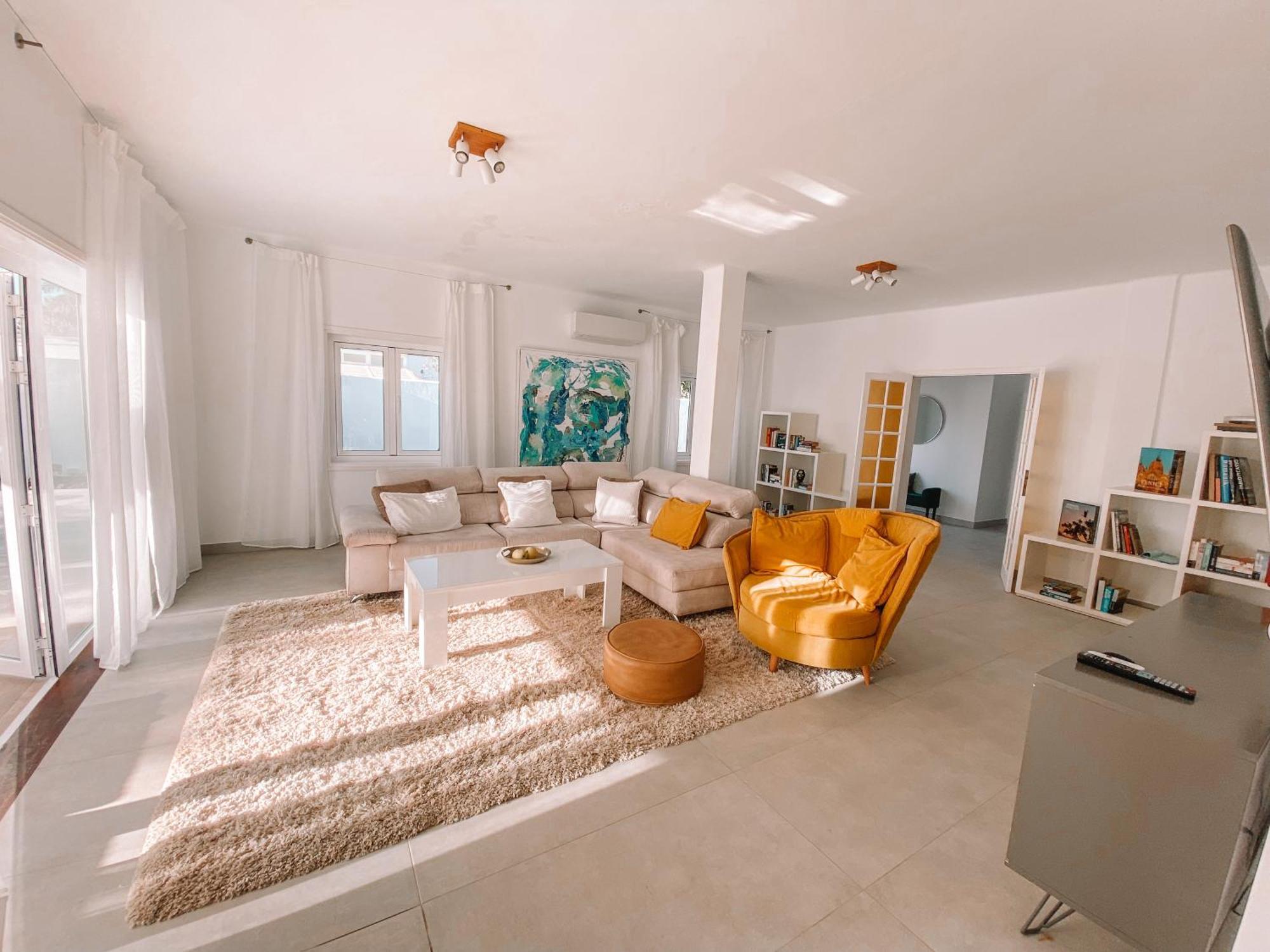 Aivy Costa Teguise