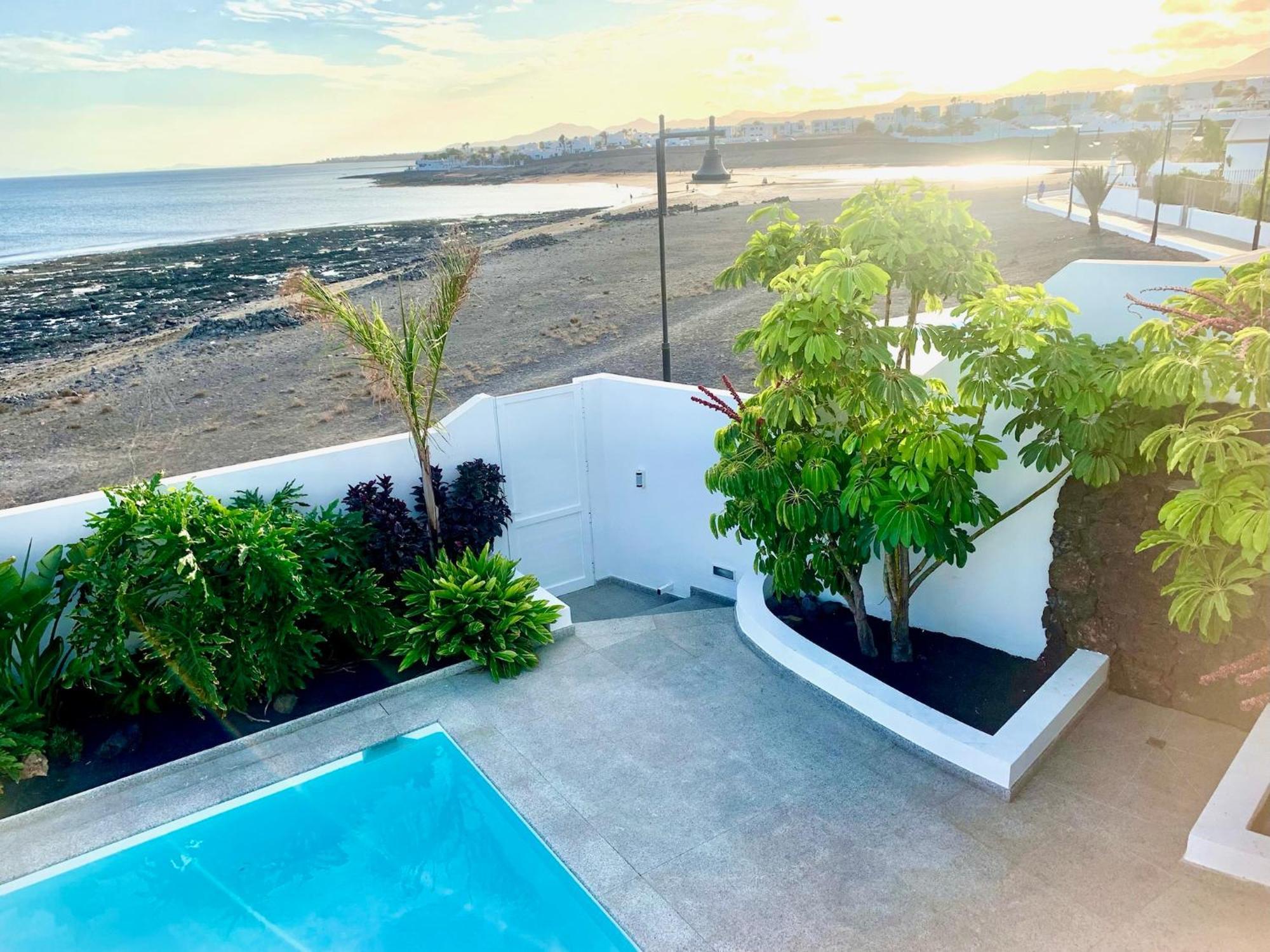 Villa Del Mar Lanzarote - Luxury Beachhouse Arrecife (Lanzarote)