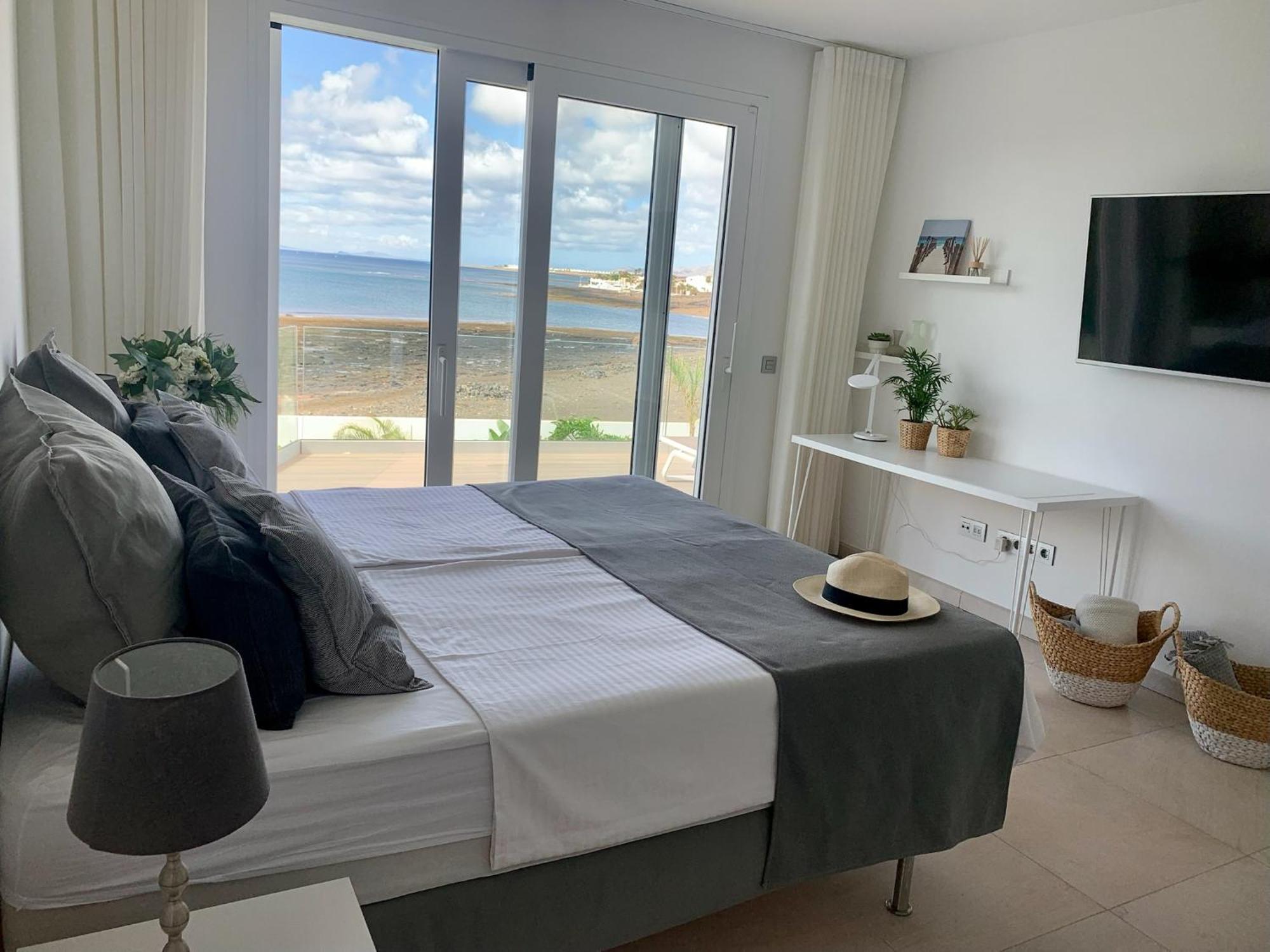 Villa Del Mar Lanzarote - Luxury Beachhouse Arrecife (Lanzarote)