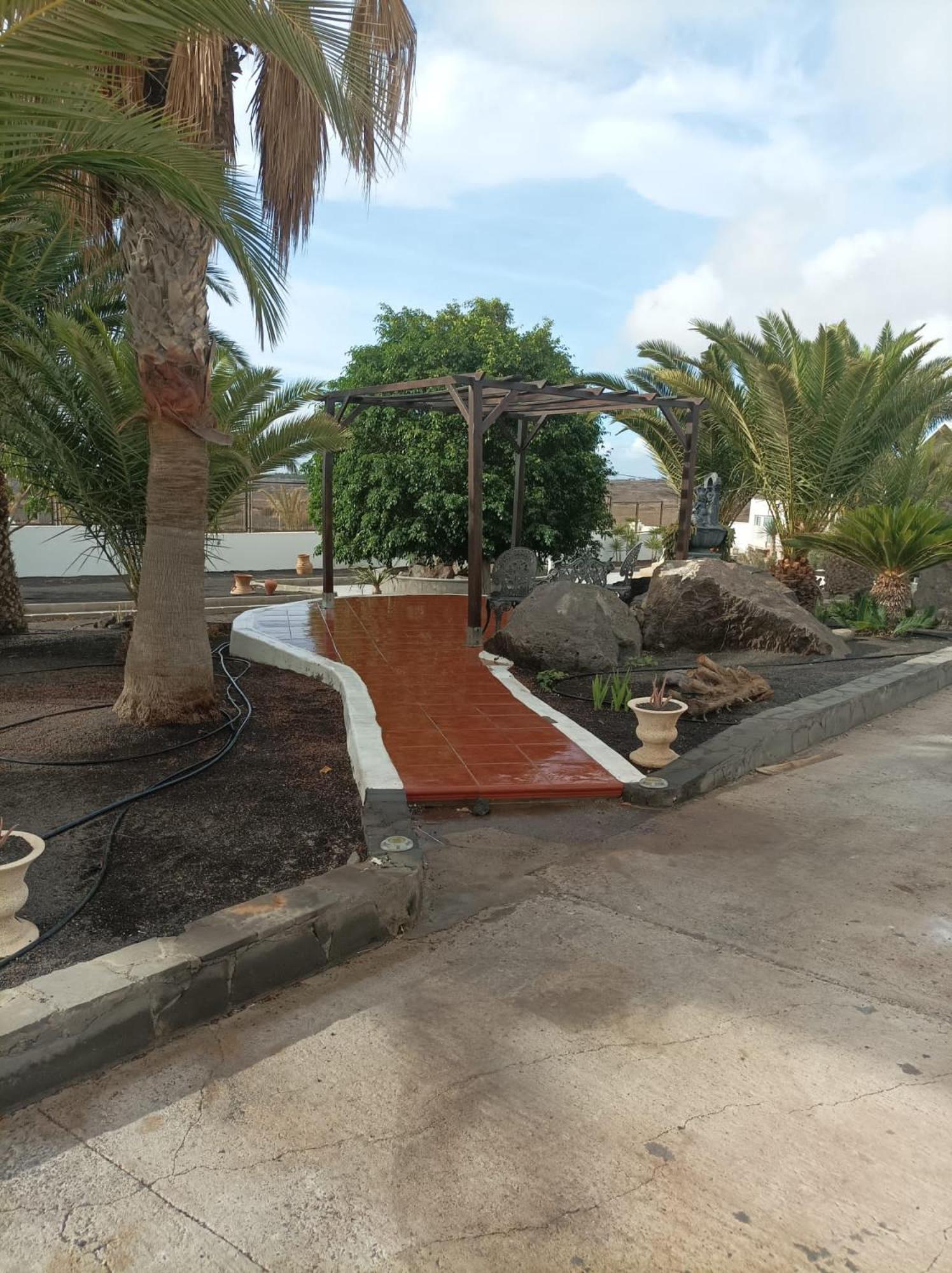 Villa Renovated Mahalo With Swimming Pool & Tennis Court