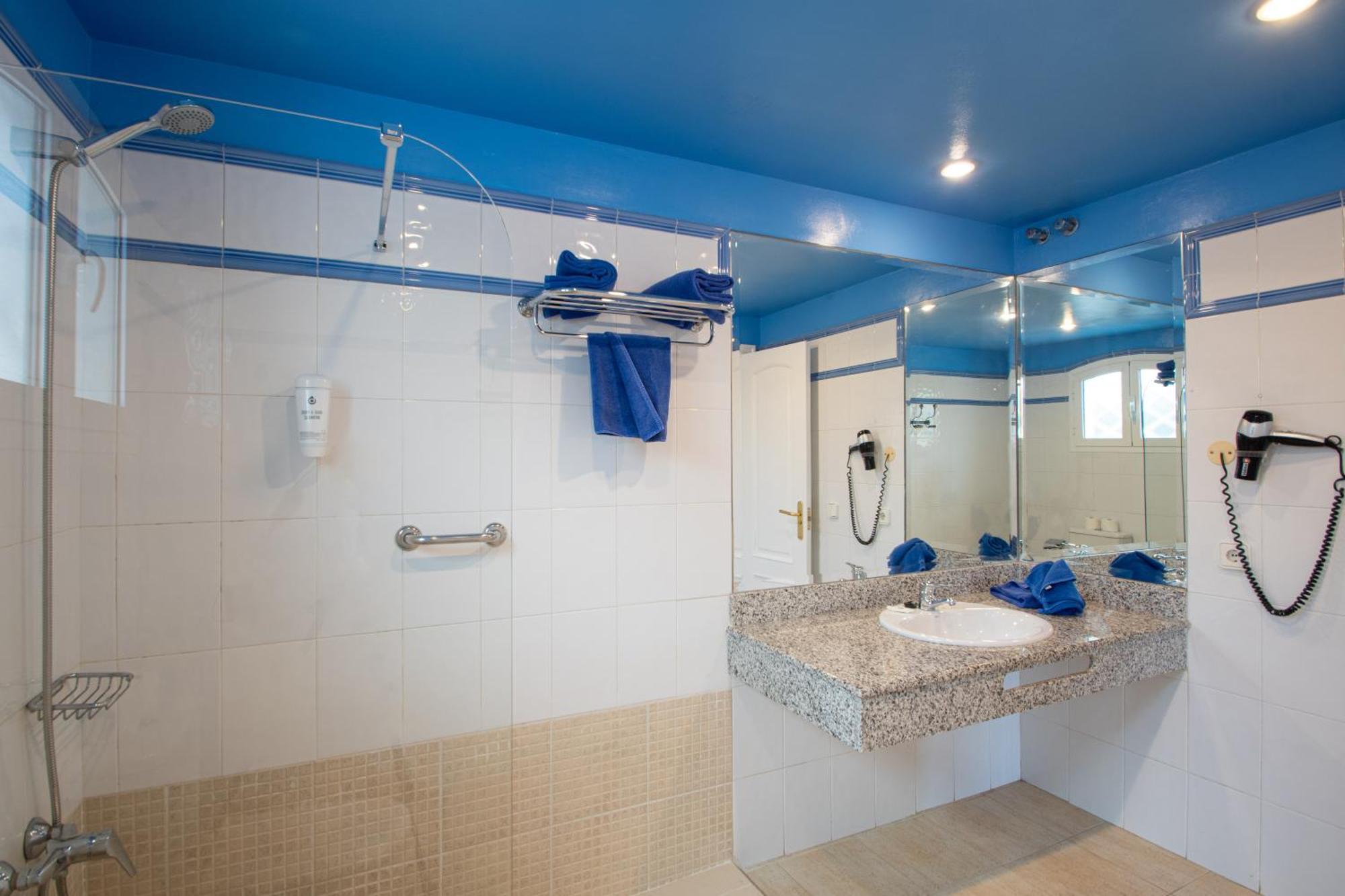 Livvo Coloradamar Aparthotel
