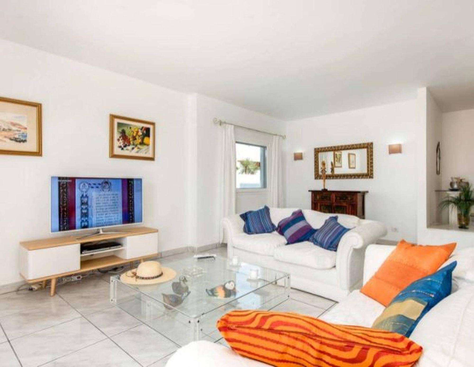 Arcelia Villa