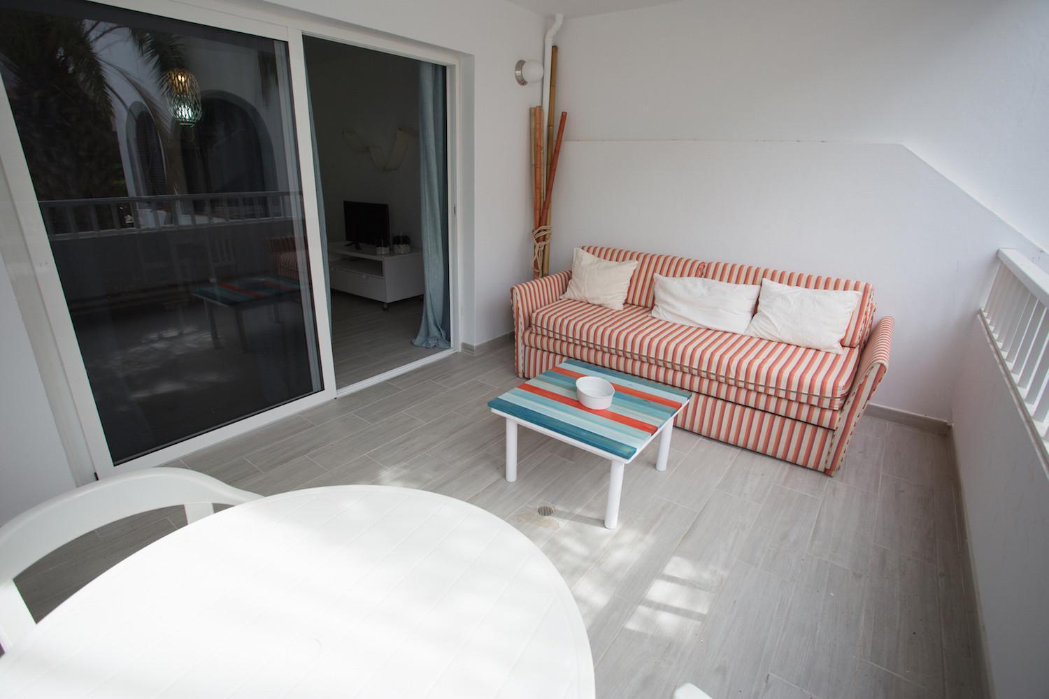 Sara En El Complejo Teguisol Apartment Costa Teguise
