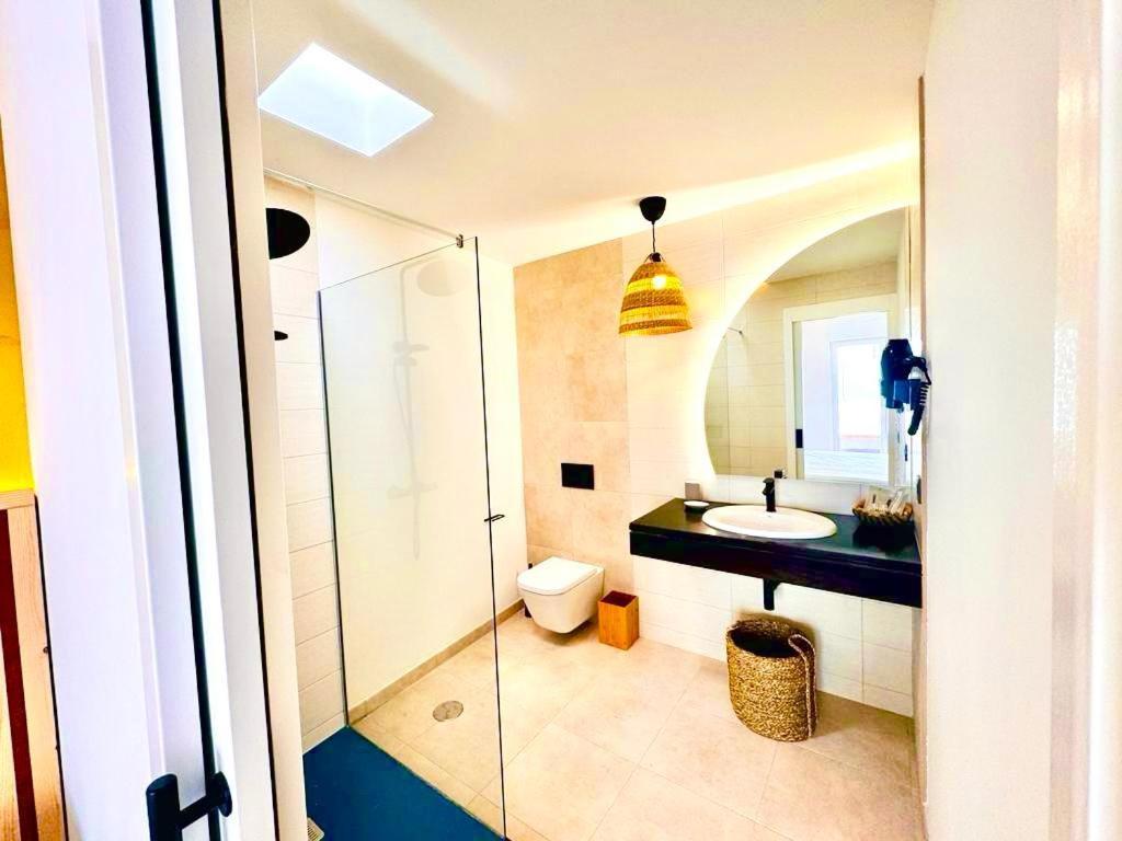 Lantia Rooftop House