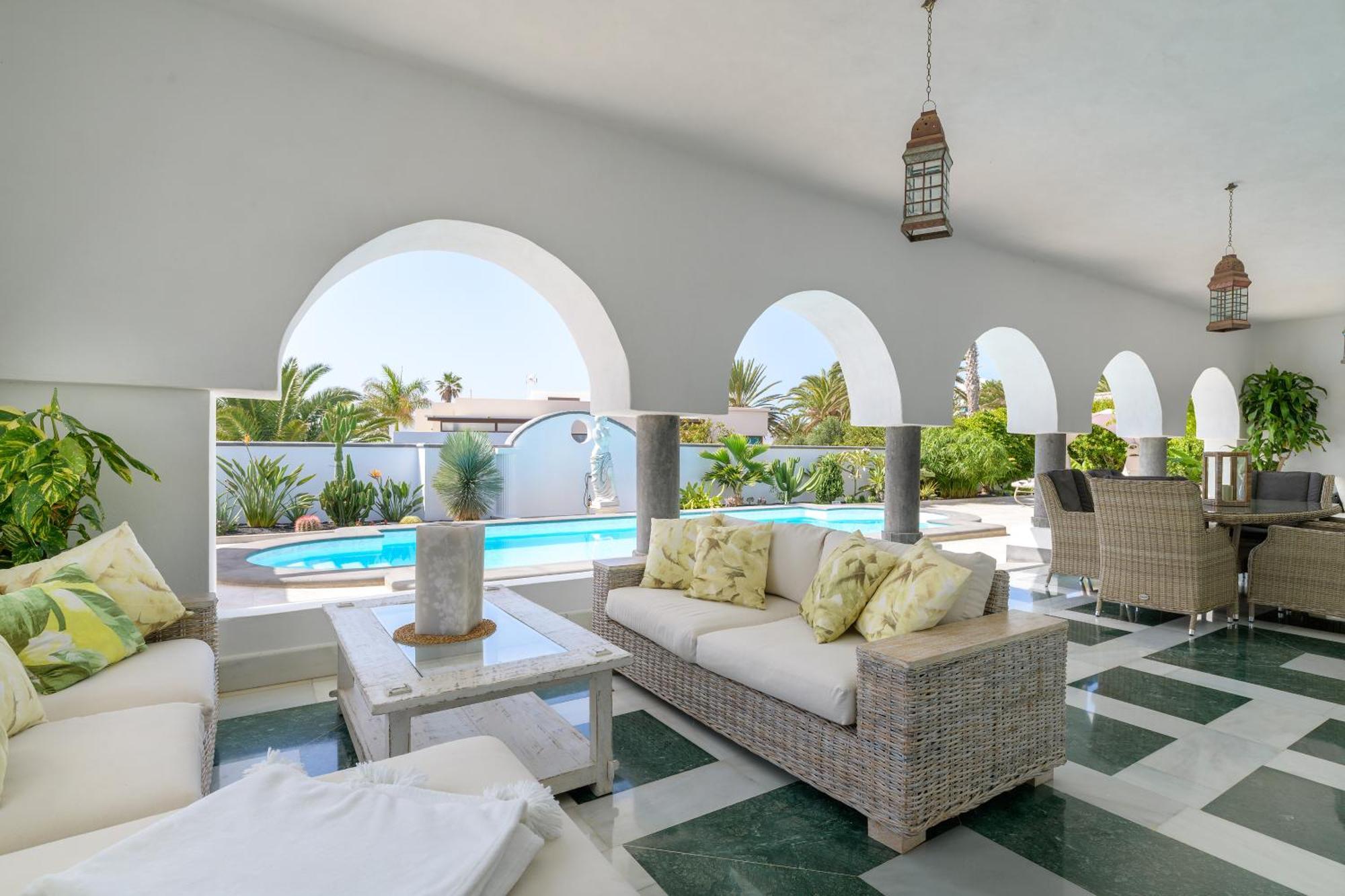Oasis De Lujo - Luxury Boutique * Costa Teguise