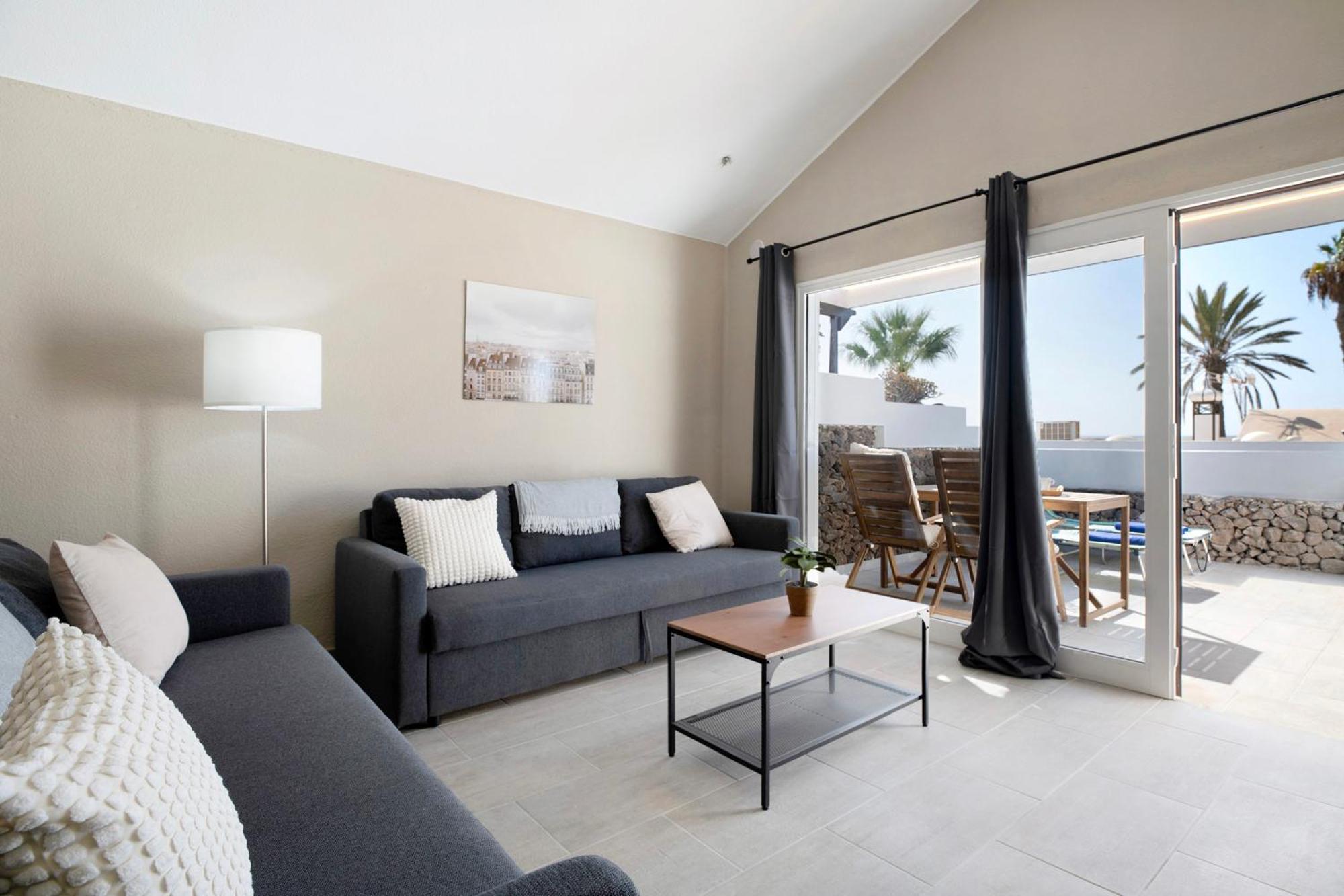 Playa Flamingo 19 Apartment