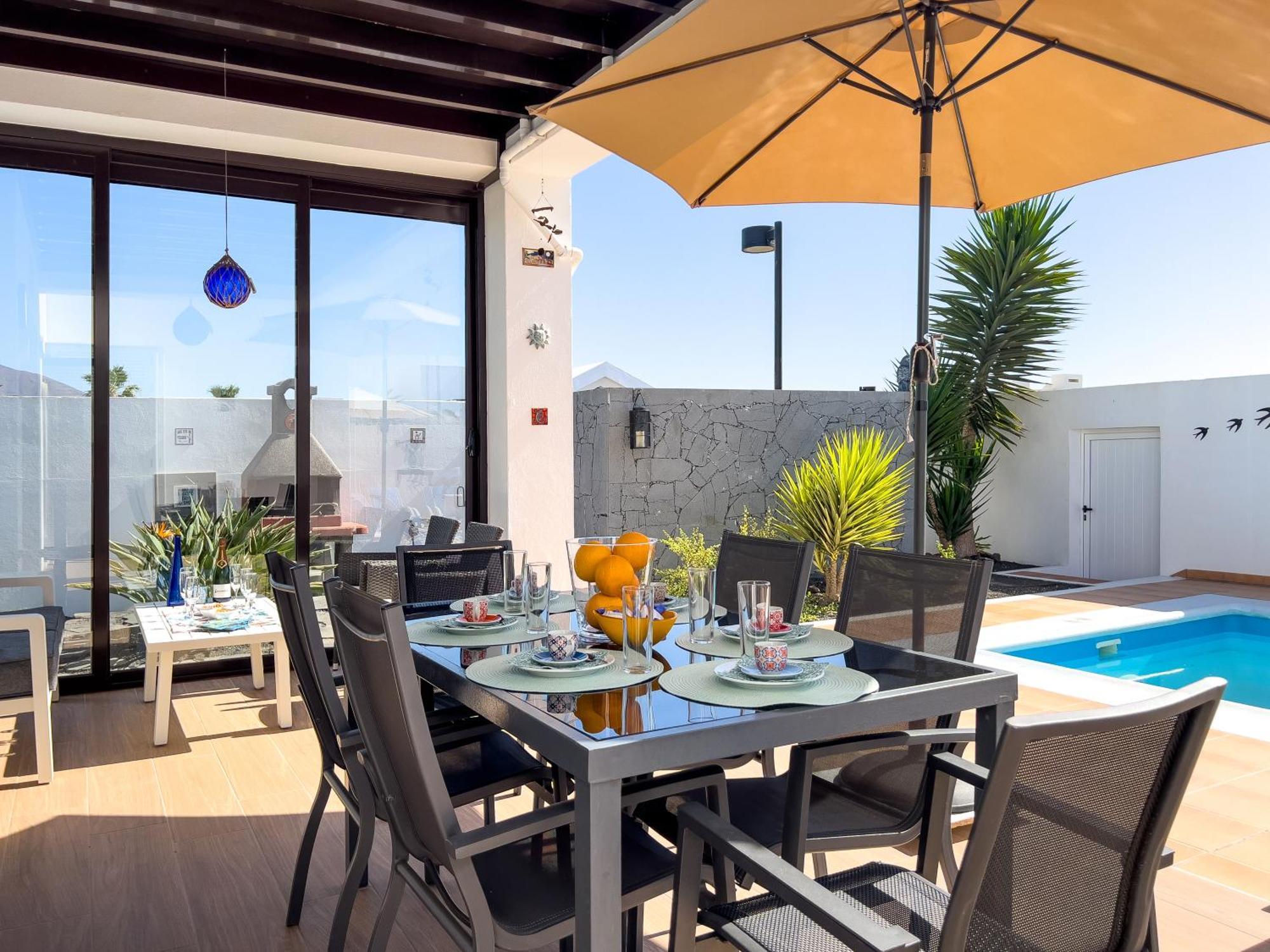 Villa Casa Maddy - A Charming Location With Every Comfort Playa Blanca (Lanzarote)