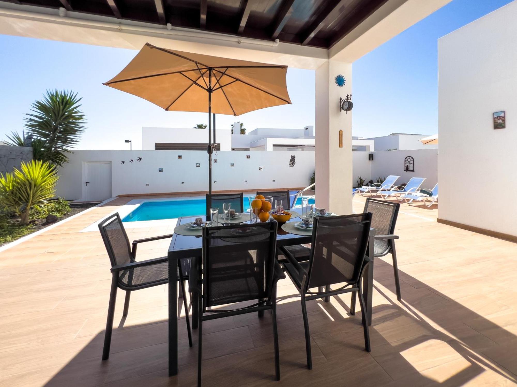 Casa Maddy - A Charming Location With Every Comfort * Playa Blanca (Lanzarote)