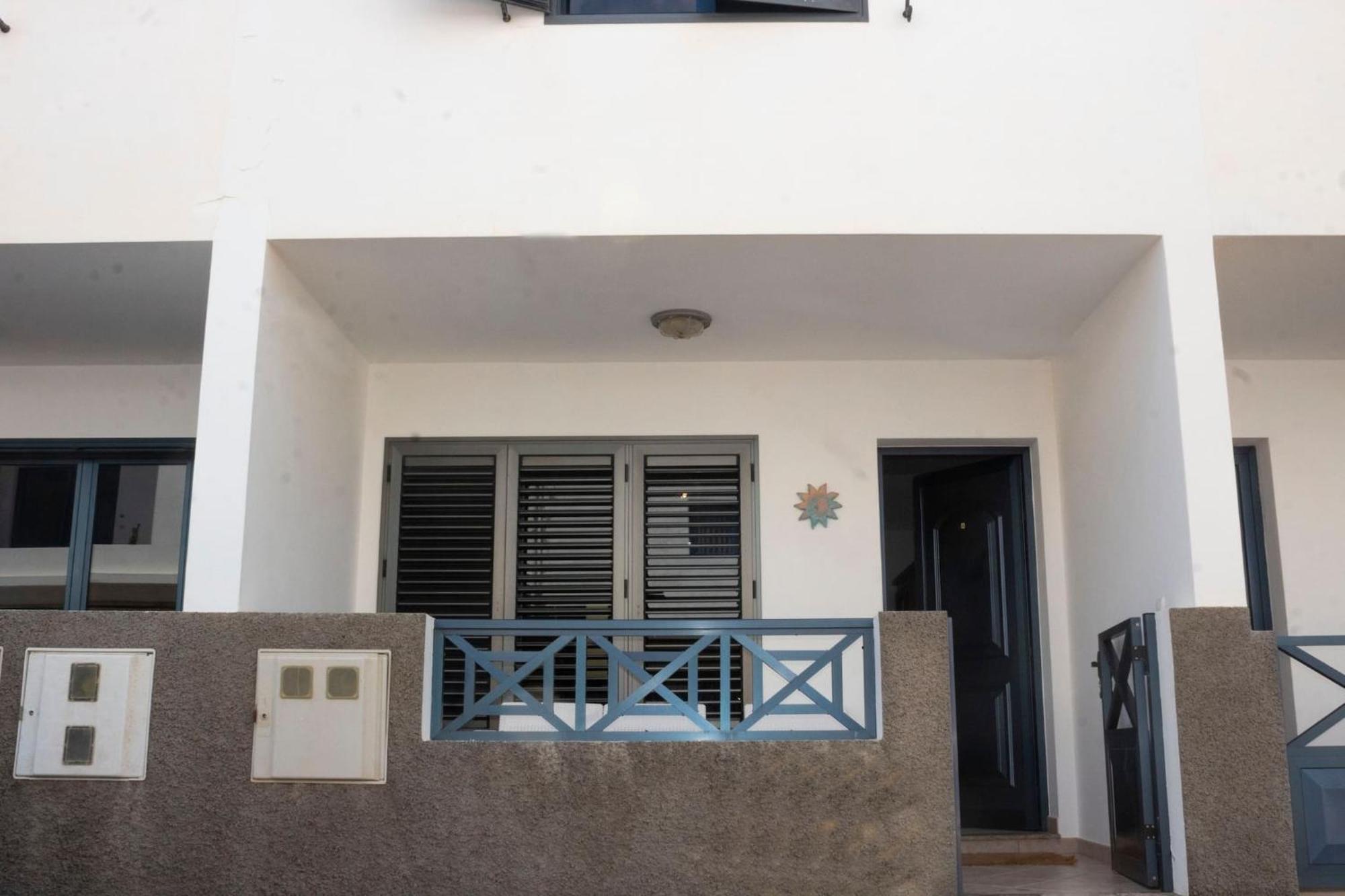 Casa Bianca Caleta De Guest house