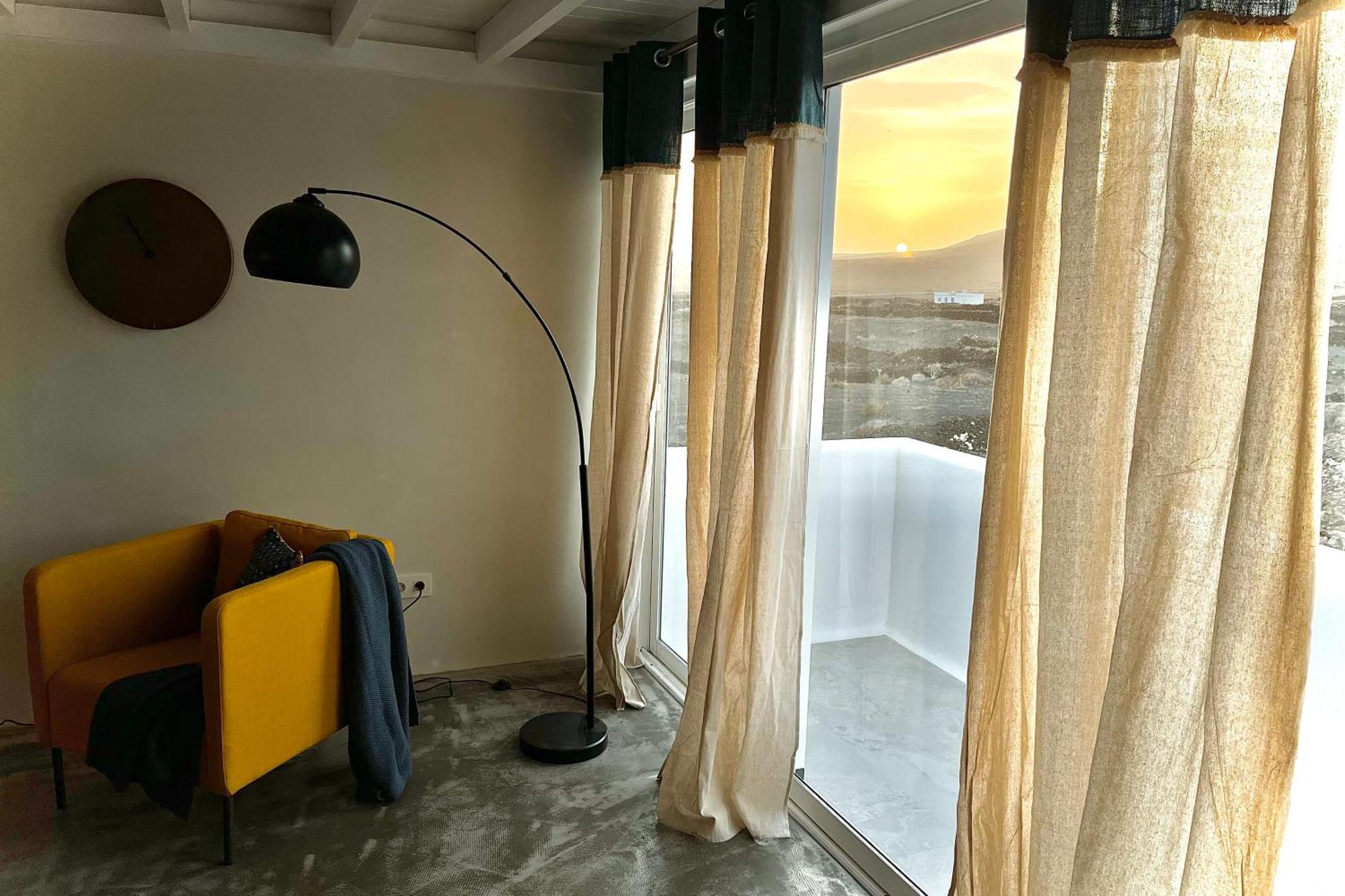 Apartment Cocomar Ii ~ Ocean View Loft Guatiza