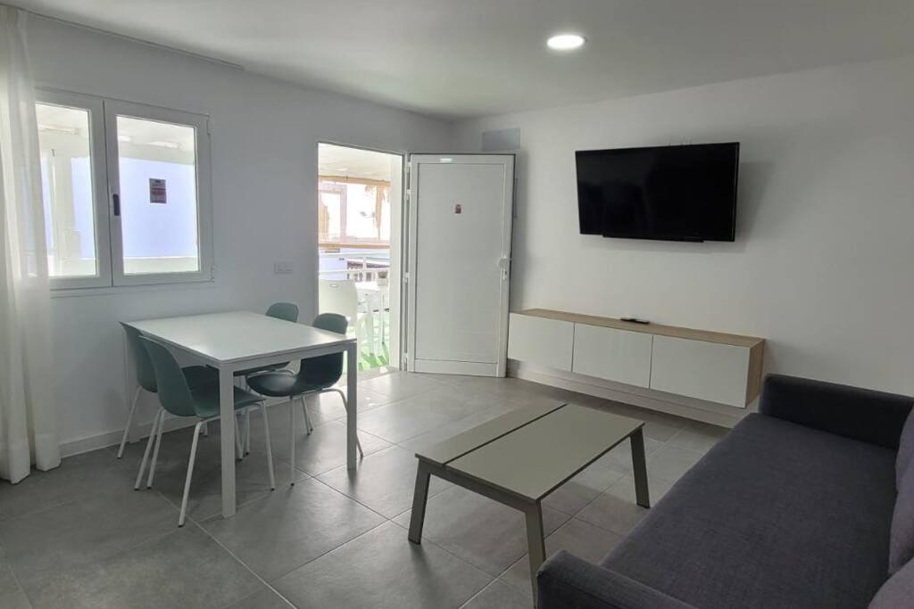 Sabbia Avenida Apartment *