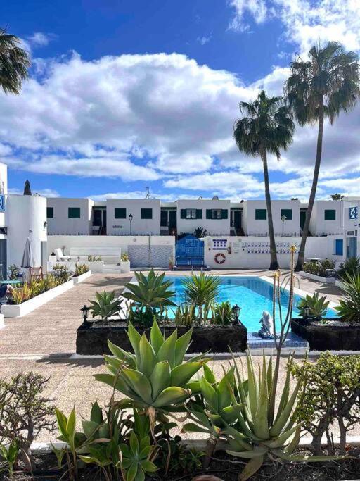 17 Puerto Del Carmen Blueshark Apartamento *