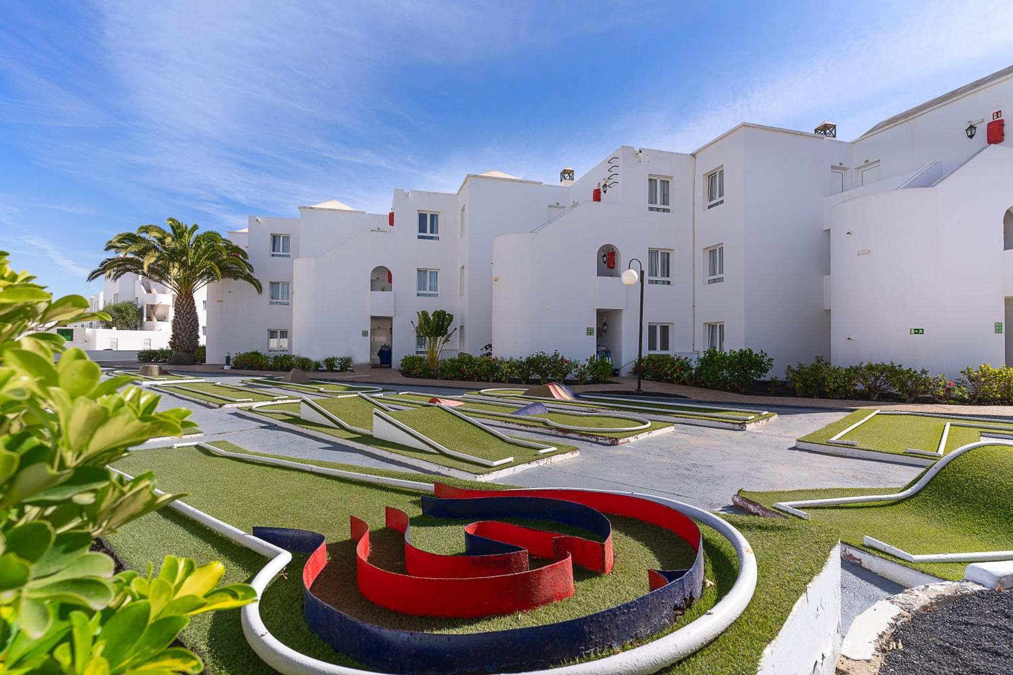 Apartahotel Siroco - Adults Only 18