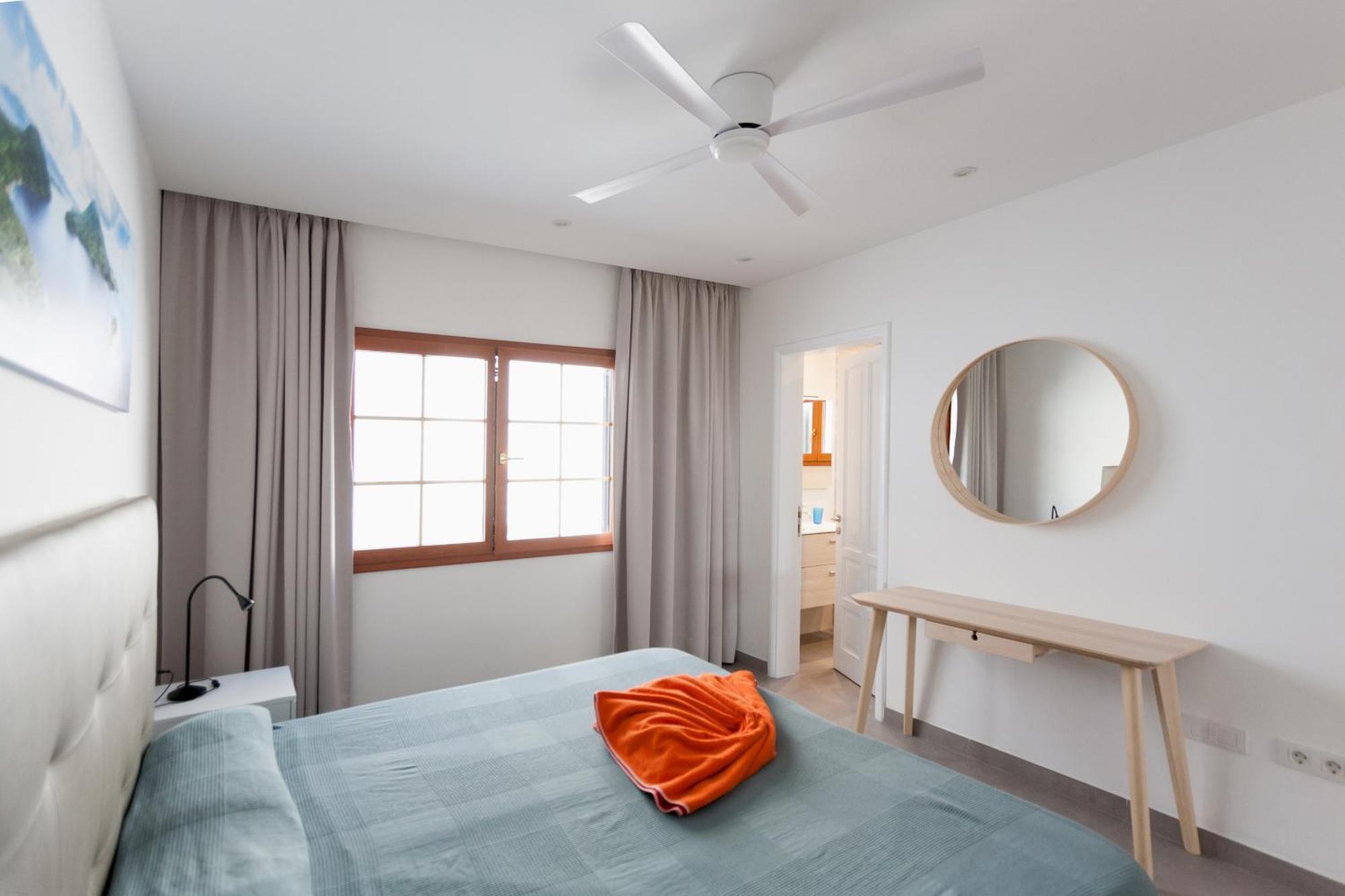 Villa 3 Bedroom Venus Jupiter And Neptune With Private Heated Pool Puerto del Carmen (Lanzarote)
