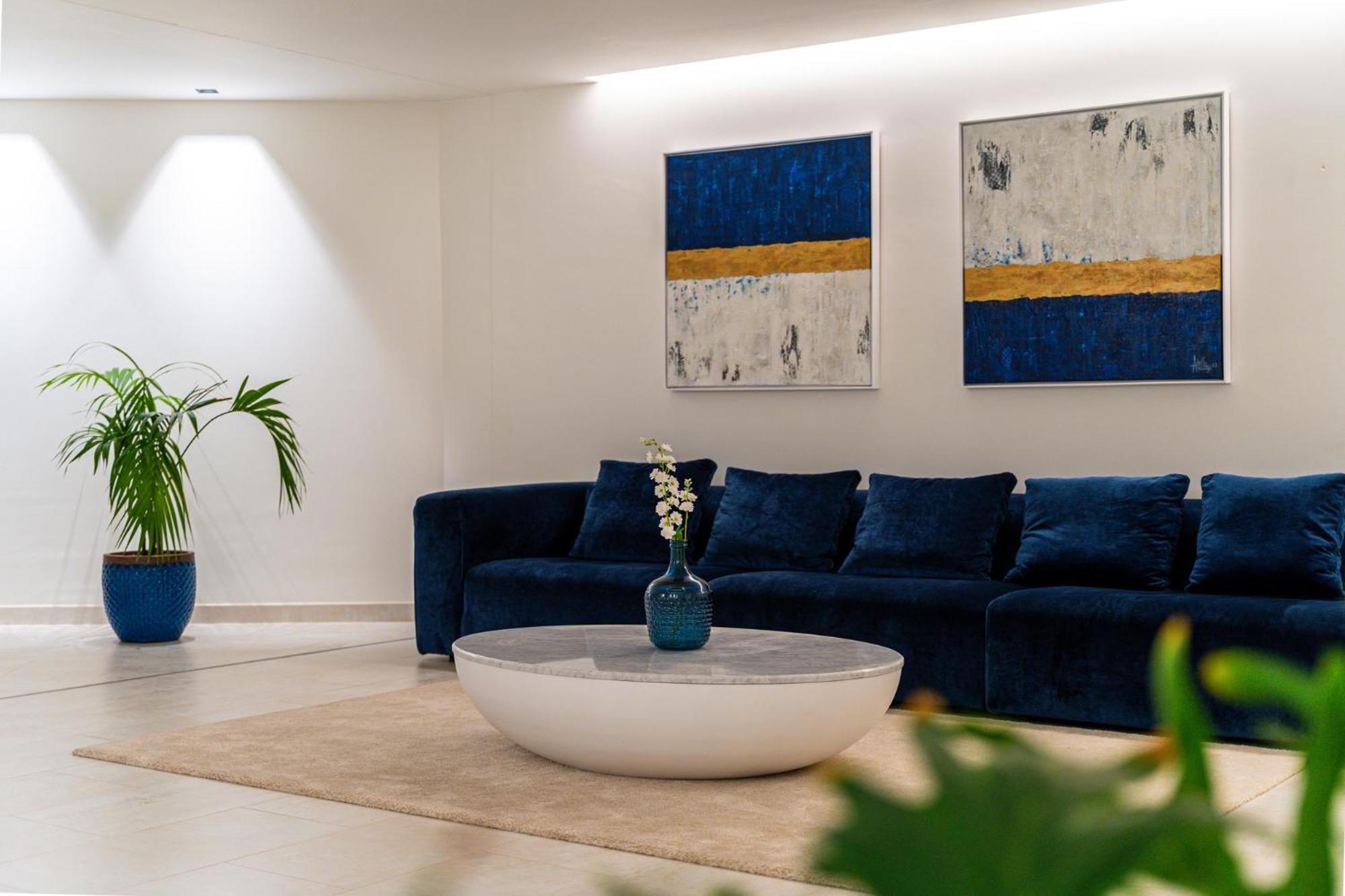 Royal Marina Boutique - Adults Only