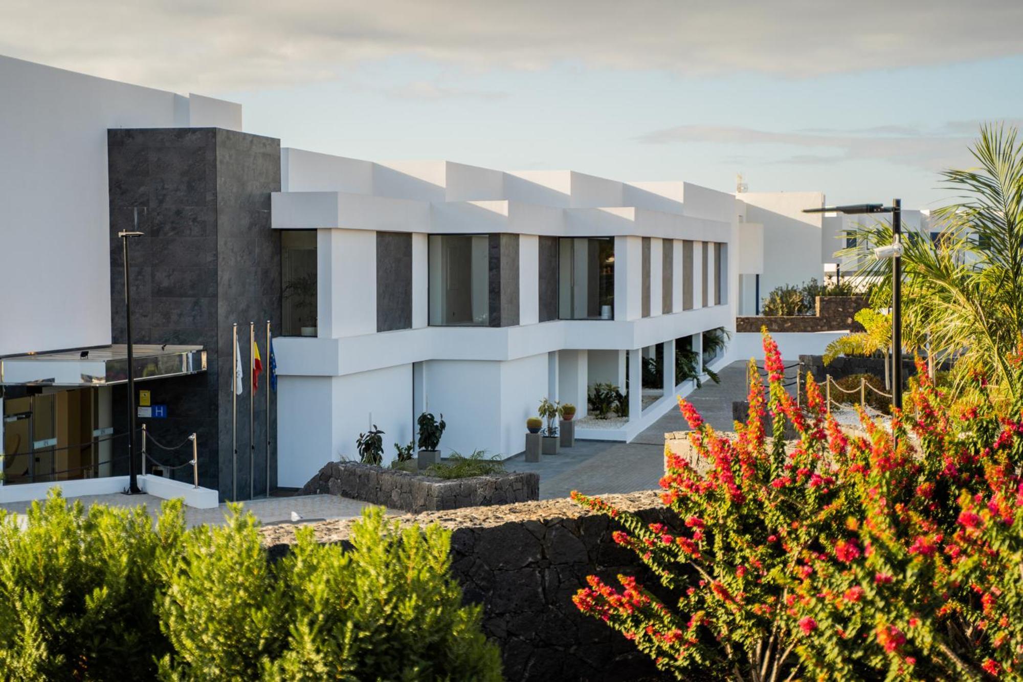 Royal Marina Boutique - Adults Only Hotel 4*