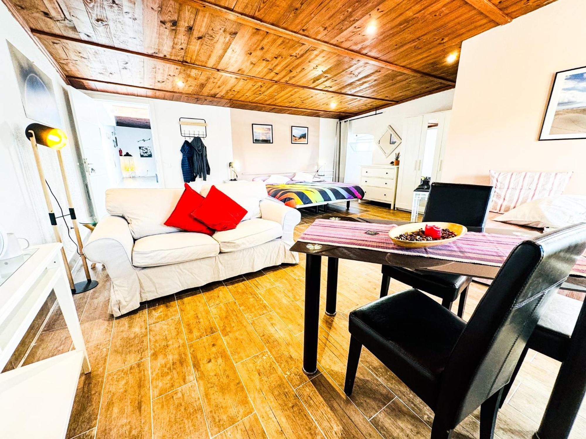 Bed and breakfast Ga7colores Only Adult Montana Blanca