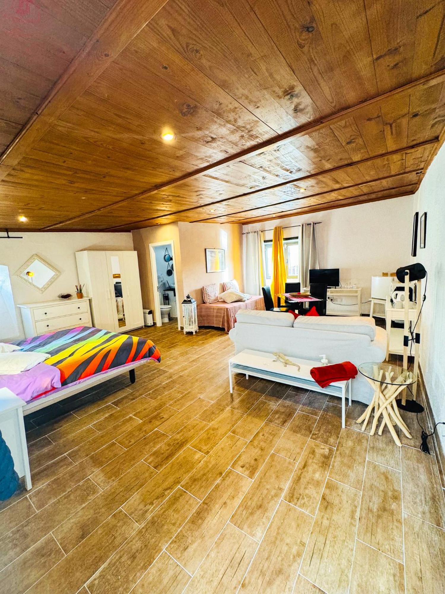 Ga7colores Only Adult Bed and breakfast *