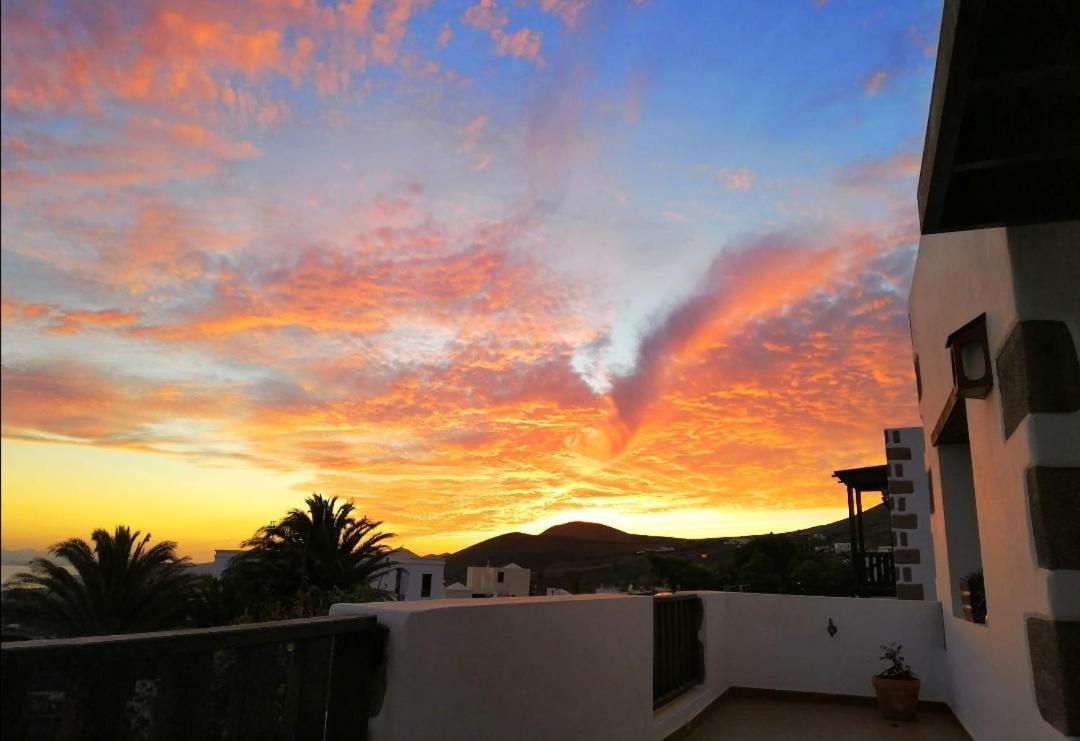 Casa Layka, Con Maravillosas Vistas Al Mar Apartamento La Asomada (Lanzarote)