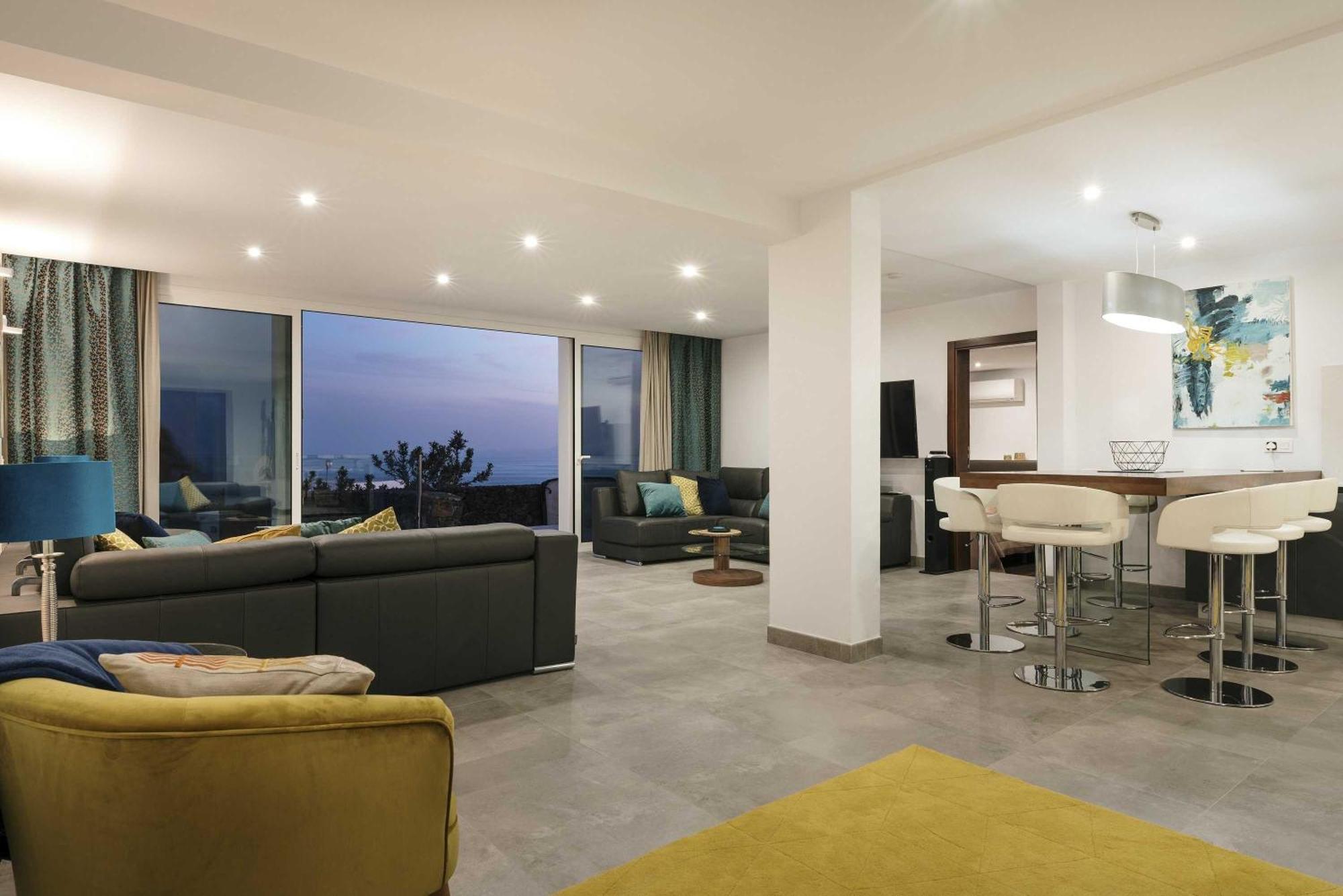 Tendereteros - 4 Bedrooms Large Pool&hot Tub Villa *