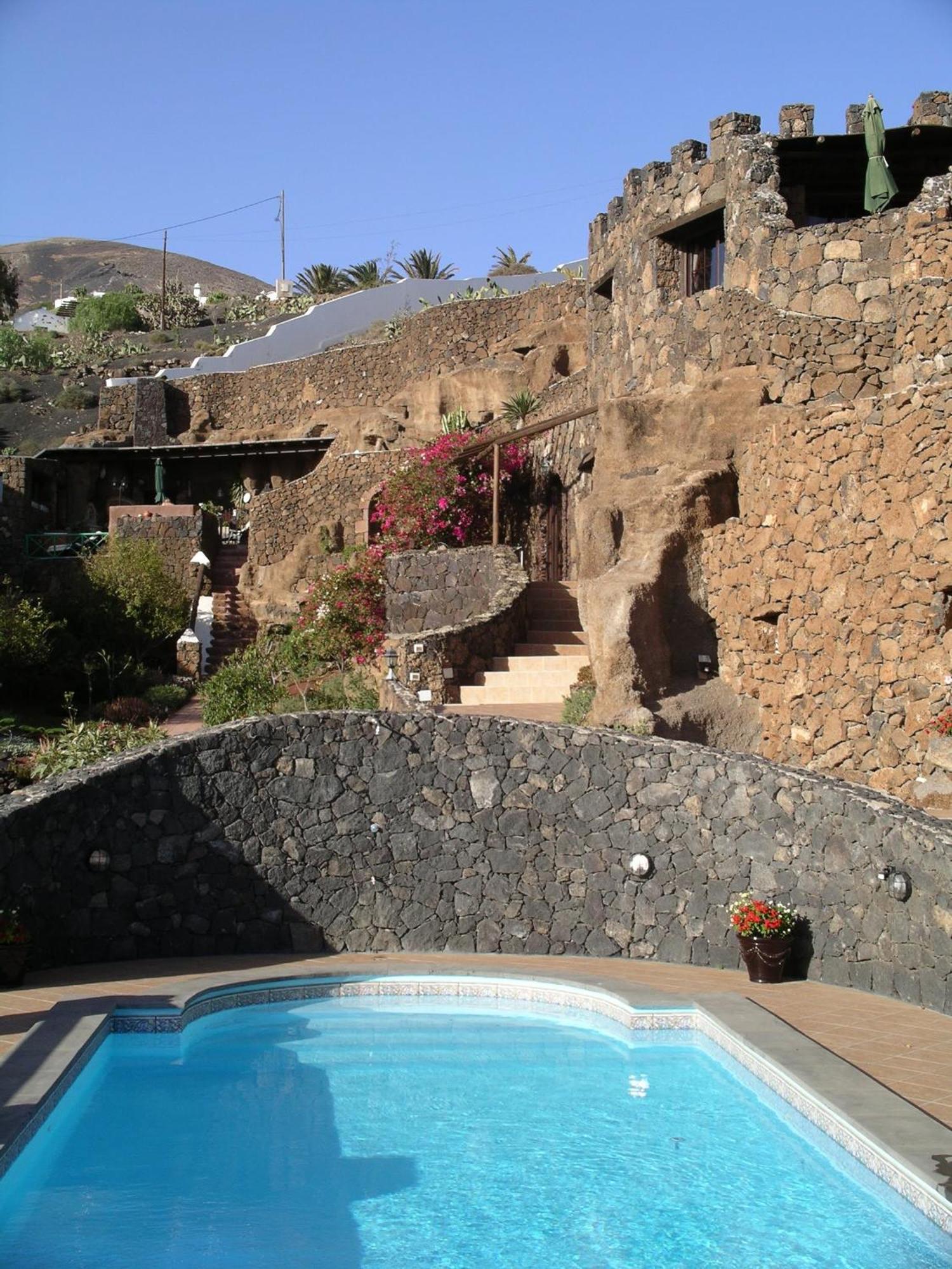 Holiday home Castillo Lanzarote Winni - Luxury - Pet Friendly With Heated Pool