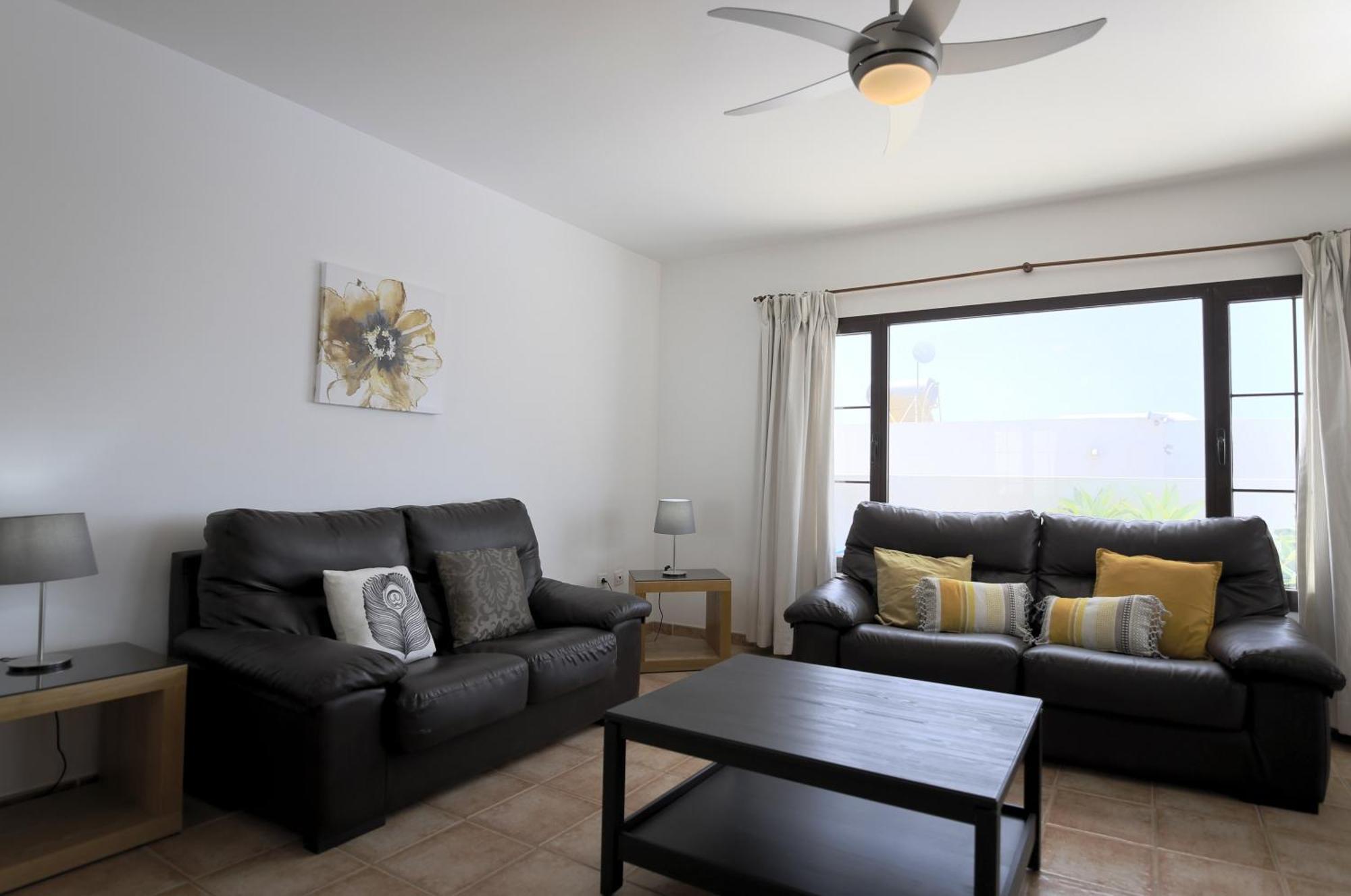 Villa Charming Mojones 3 Bedrooms Child Friendly Pool Lise Short Walk To Old Town Puerto Del Carmen *