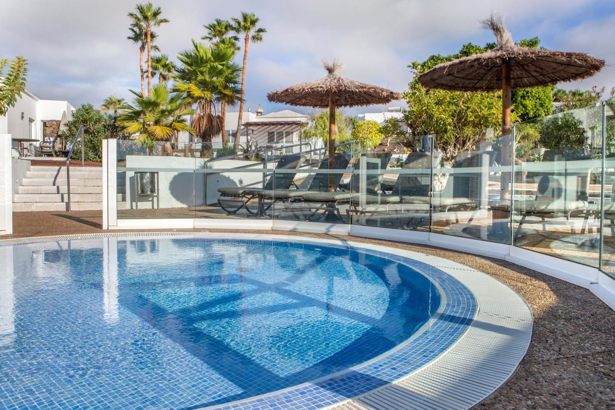 Jardines Del Sol Aparthotel 4*