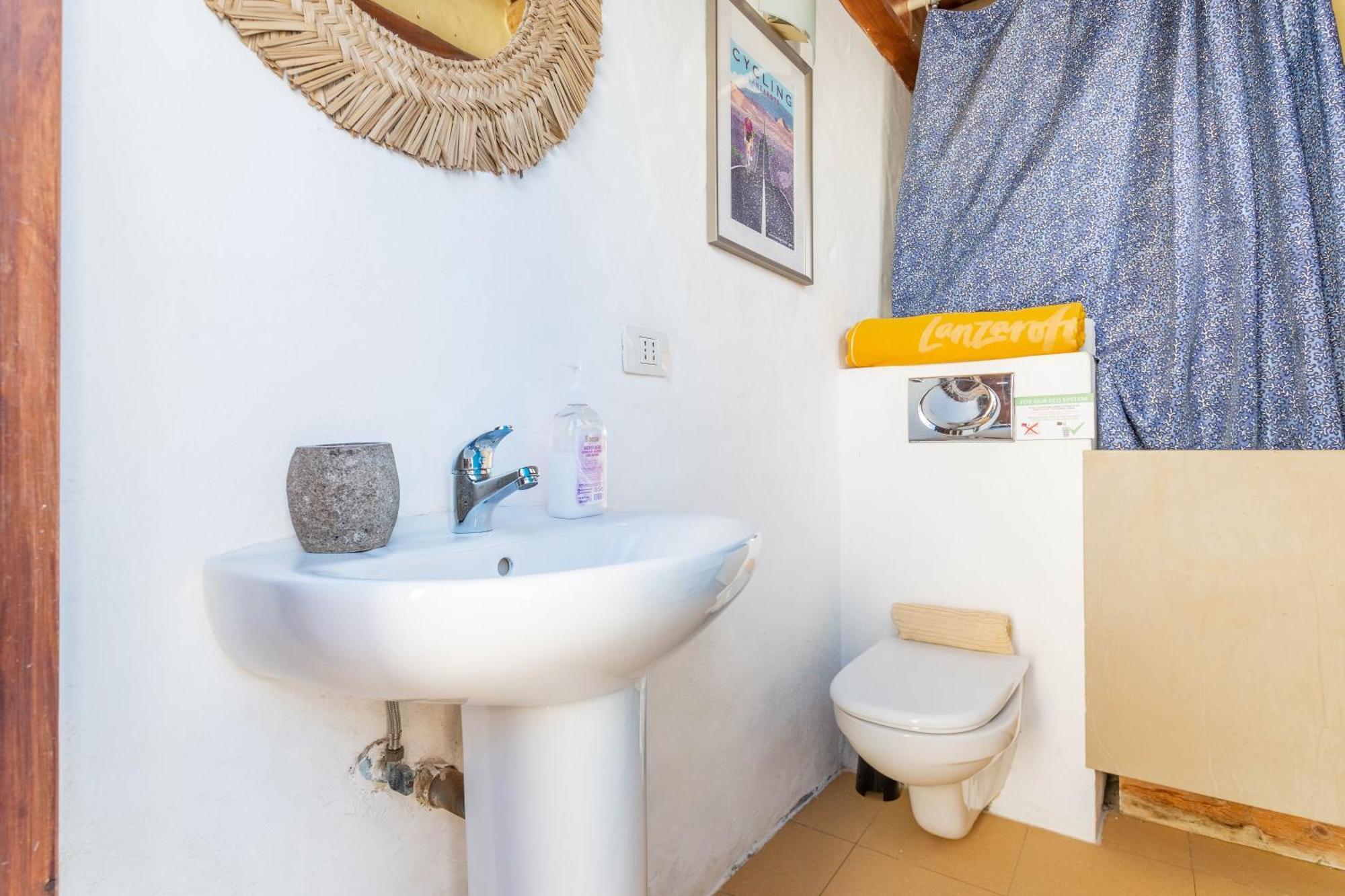 Eco Fisherman's Seafront - Fantastic Views - Private Courtyard Сasa de vacaciones Arrieta (Lanzarote)