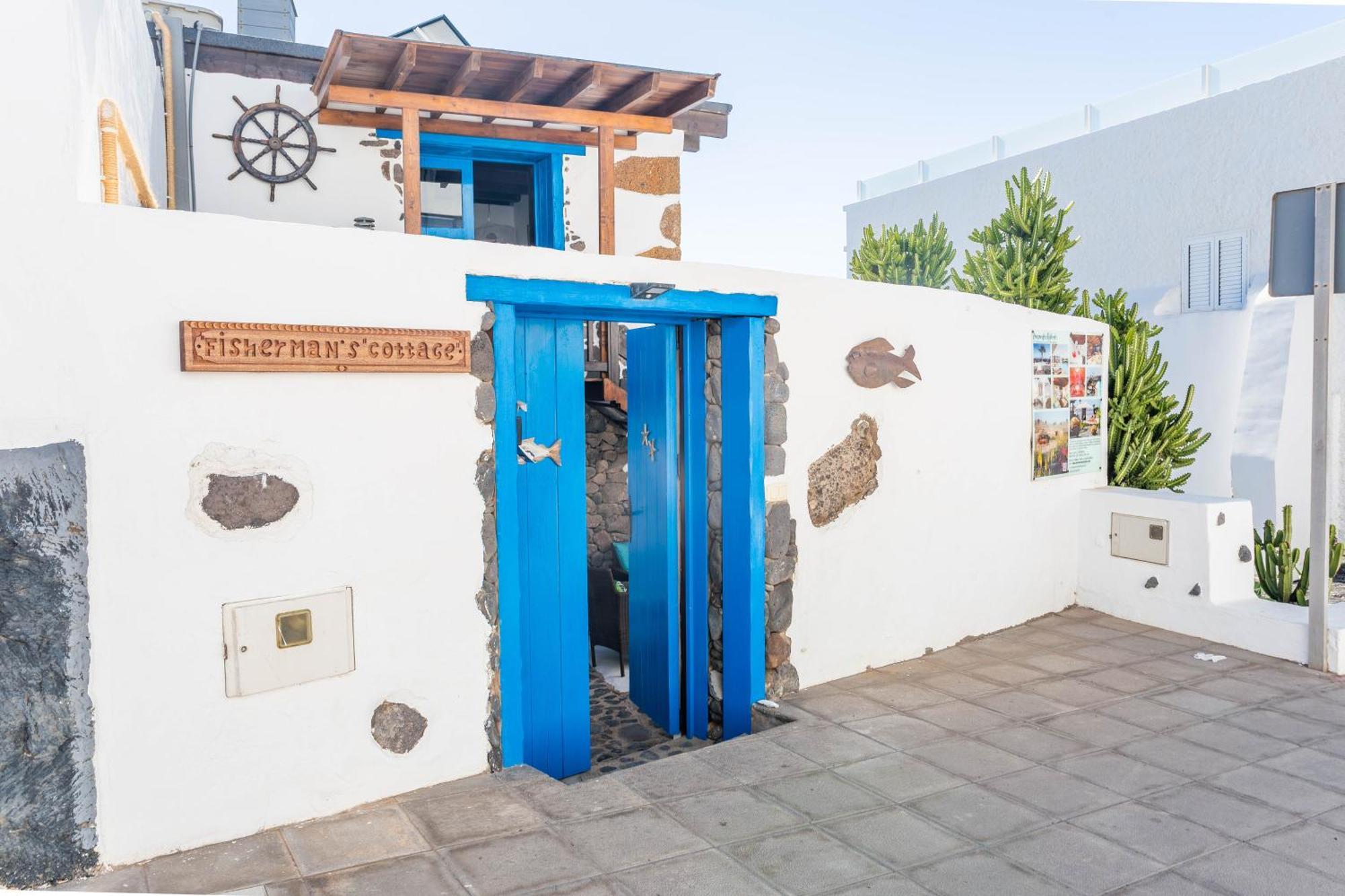 Eco Fisherman's Seafront - Fantastic Views - Private Courtyard Arrieta (Lanzarote)