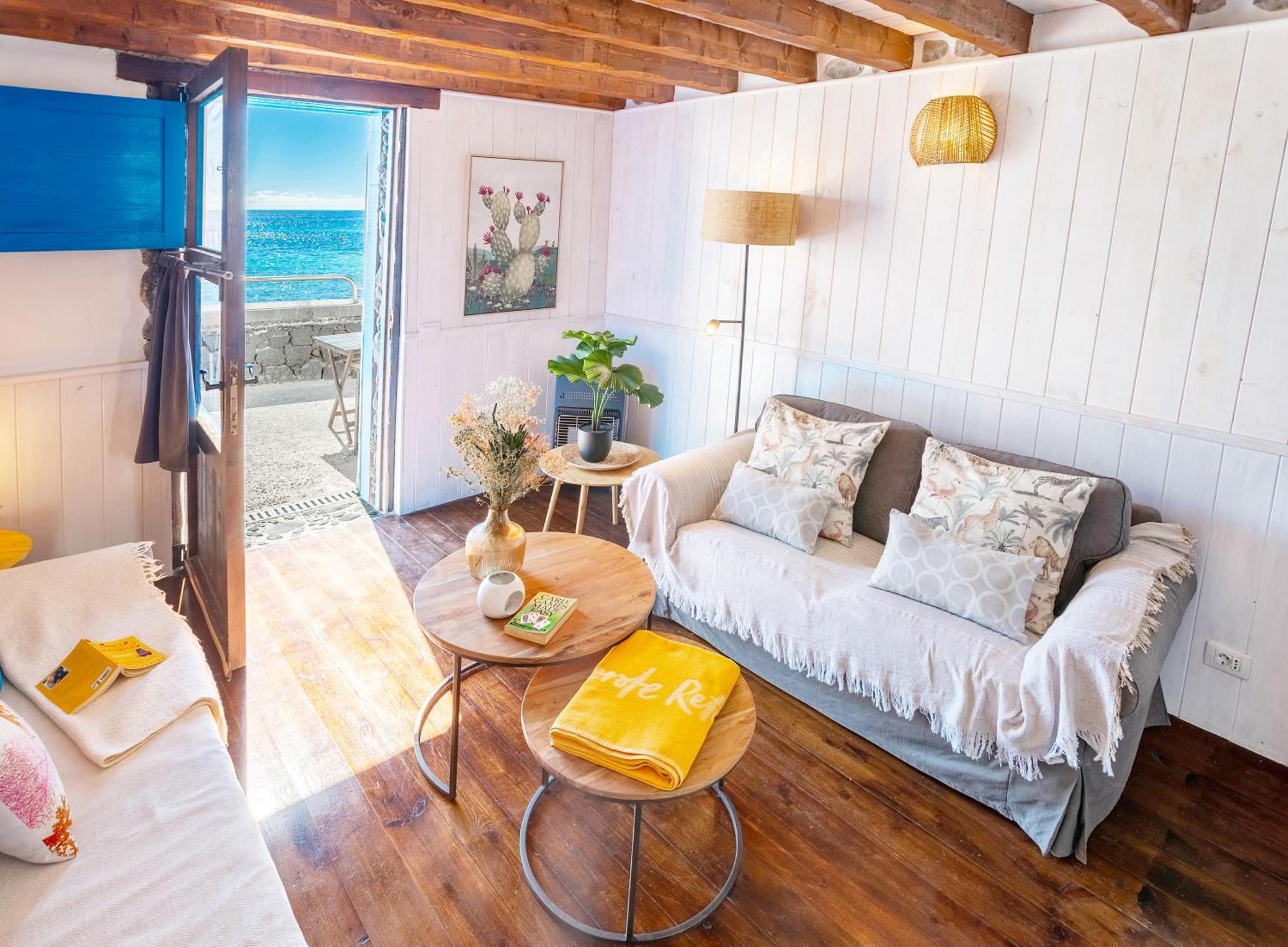 Сasa de vacaciones Eco Fisherman's Seafront - Fantastic Views - Private Courtyard *