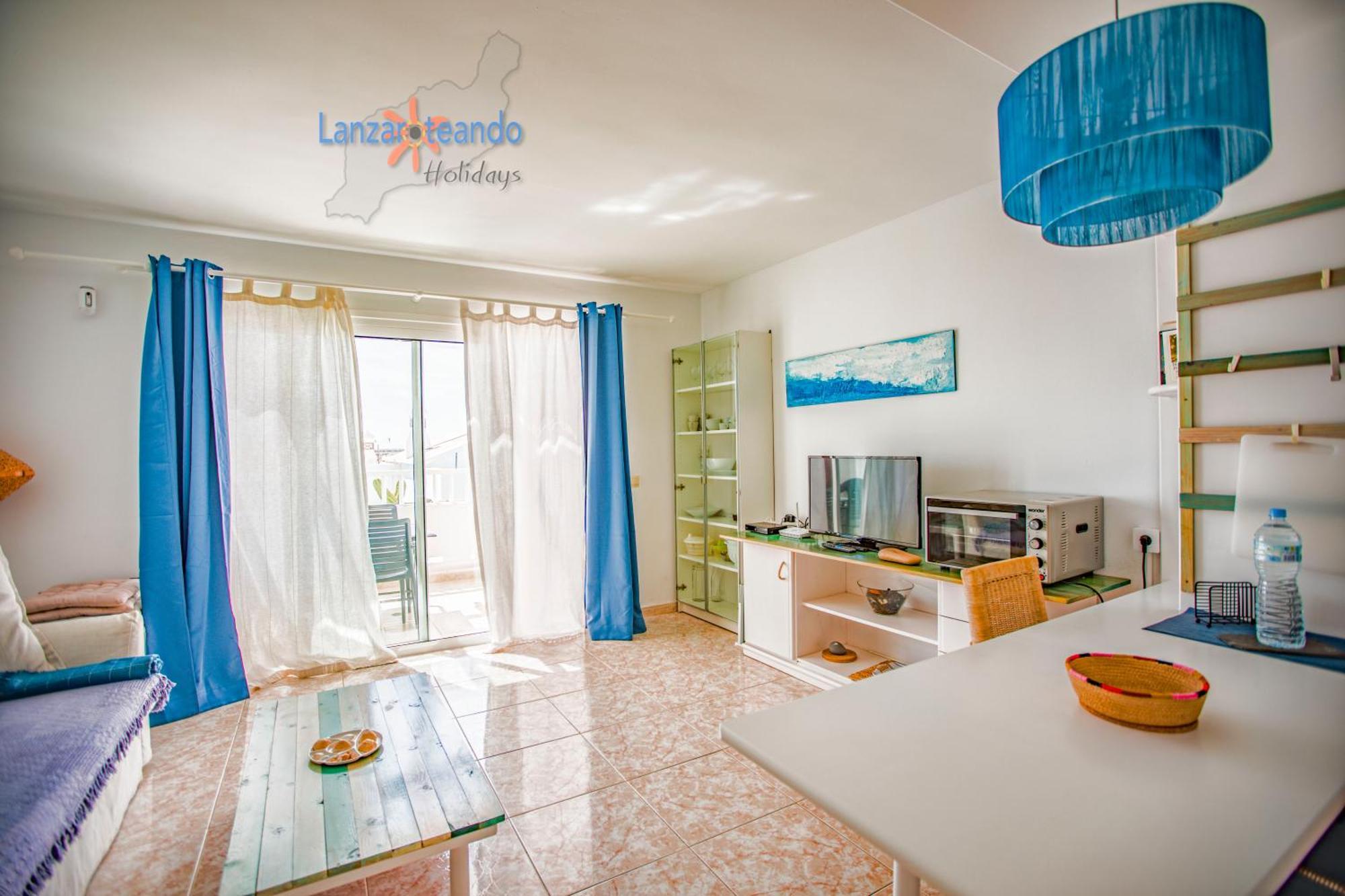 Sunny - Duplex 2beds 2 Baths