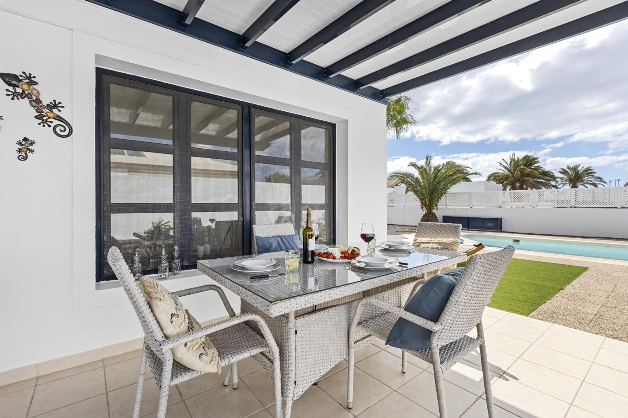 Villa Dream Playa Blanca By Escapehome