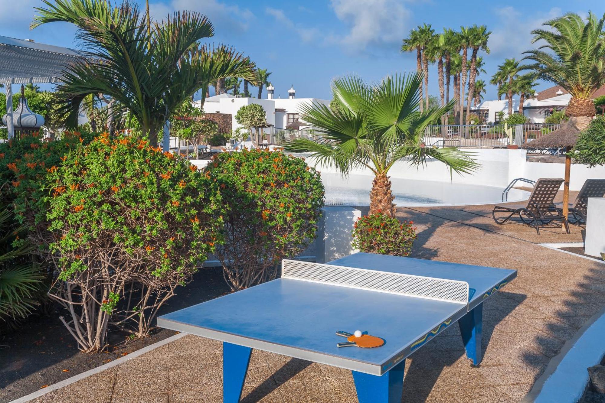 Aparthotel Jardines Del Sol Playa Blanca (Lanzarote)