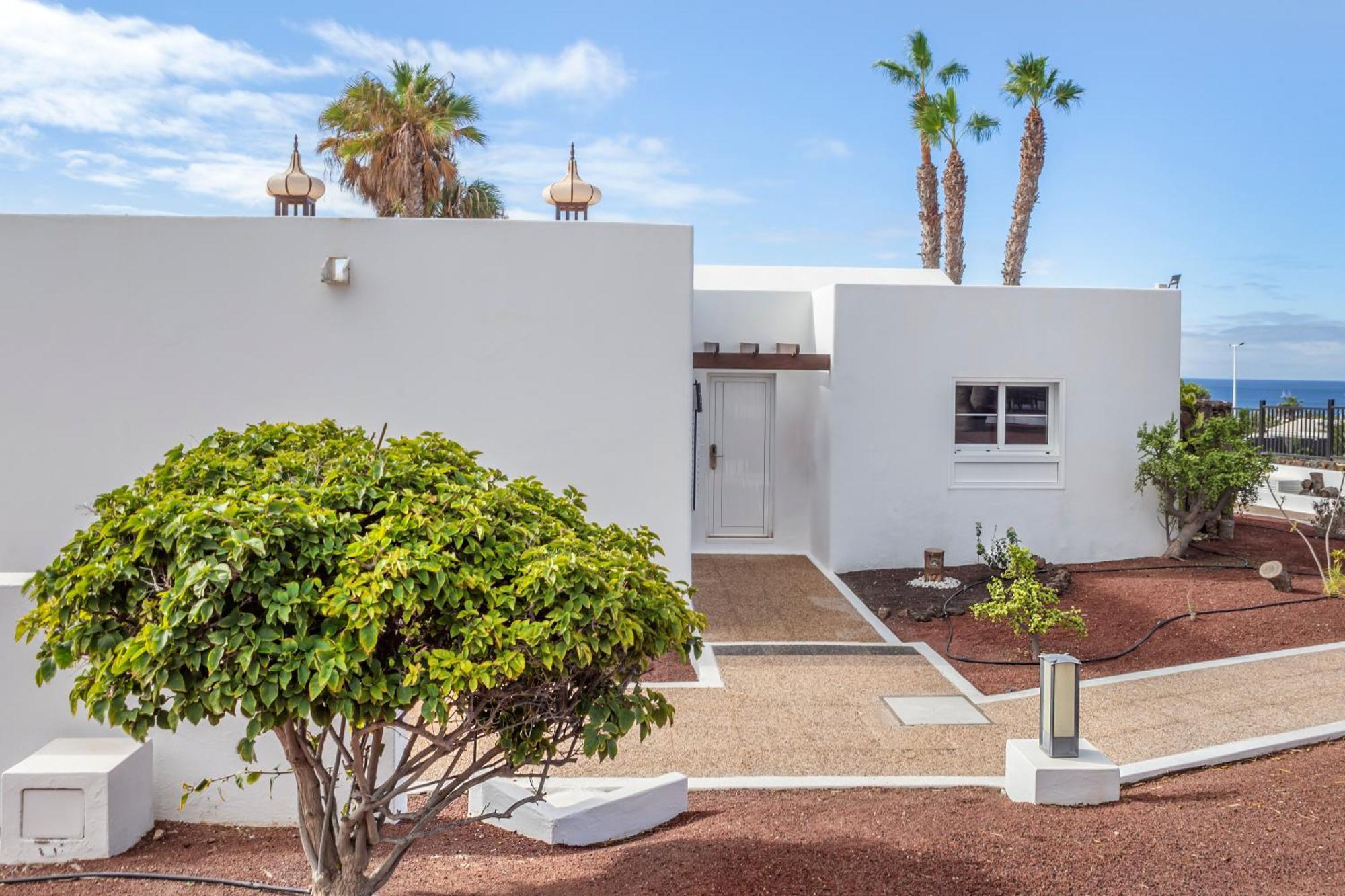 Aparthotel Jardines Del Sol 4*