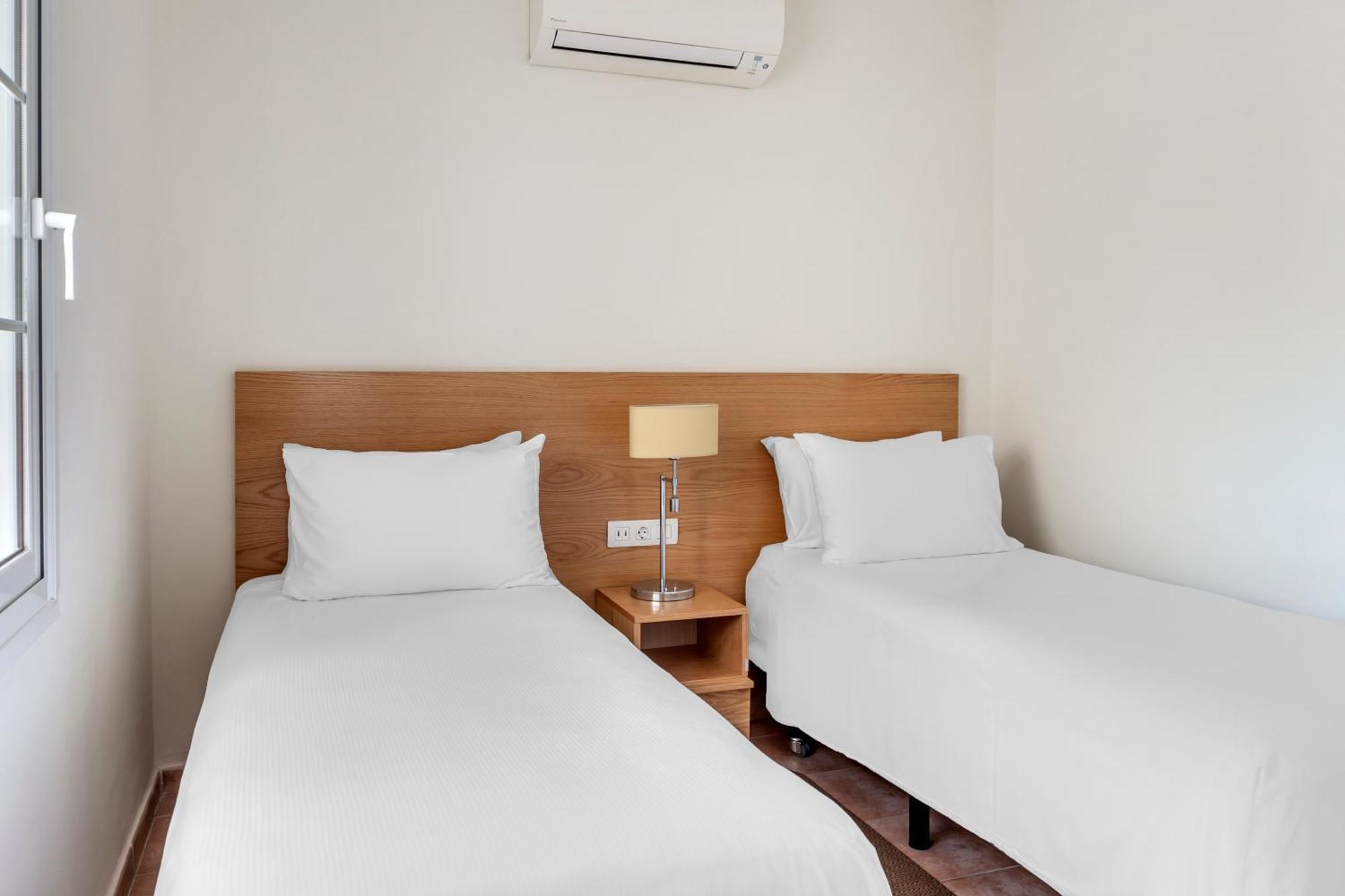 Aparthotel Jardines Del Sol Playa Blanca (Lanzarote)