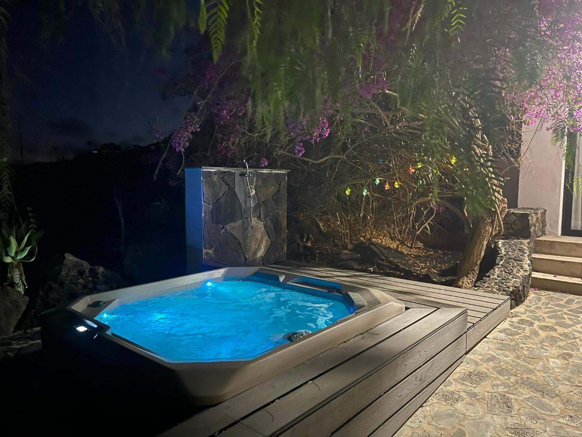 Holiday home Cosy Finca, Sea Views, Jacuzzi *