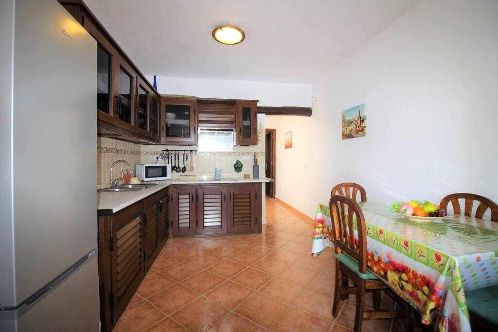 Holiday home Micaelas House En El Pueblo Marinero