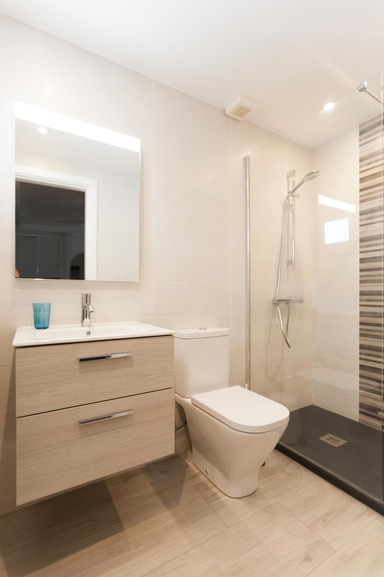 Villa 4 Bedroom Mimi With Private Heated Pool