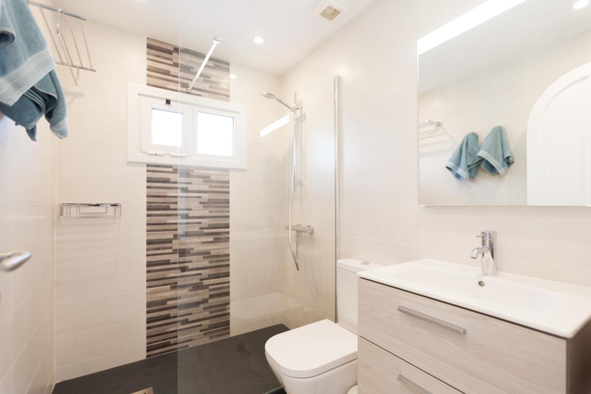 4 Bedroom Mimi With Private Heated Pool Villa