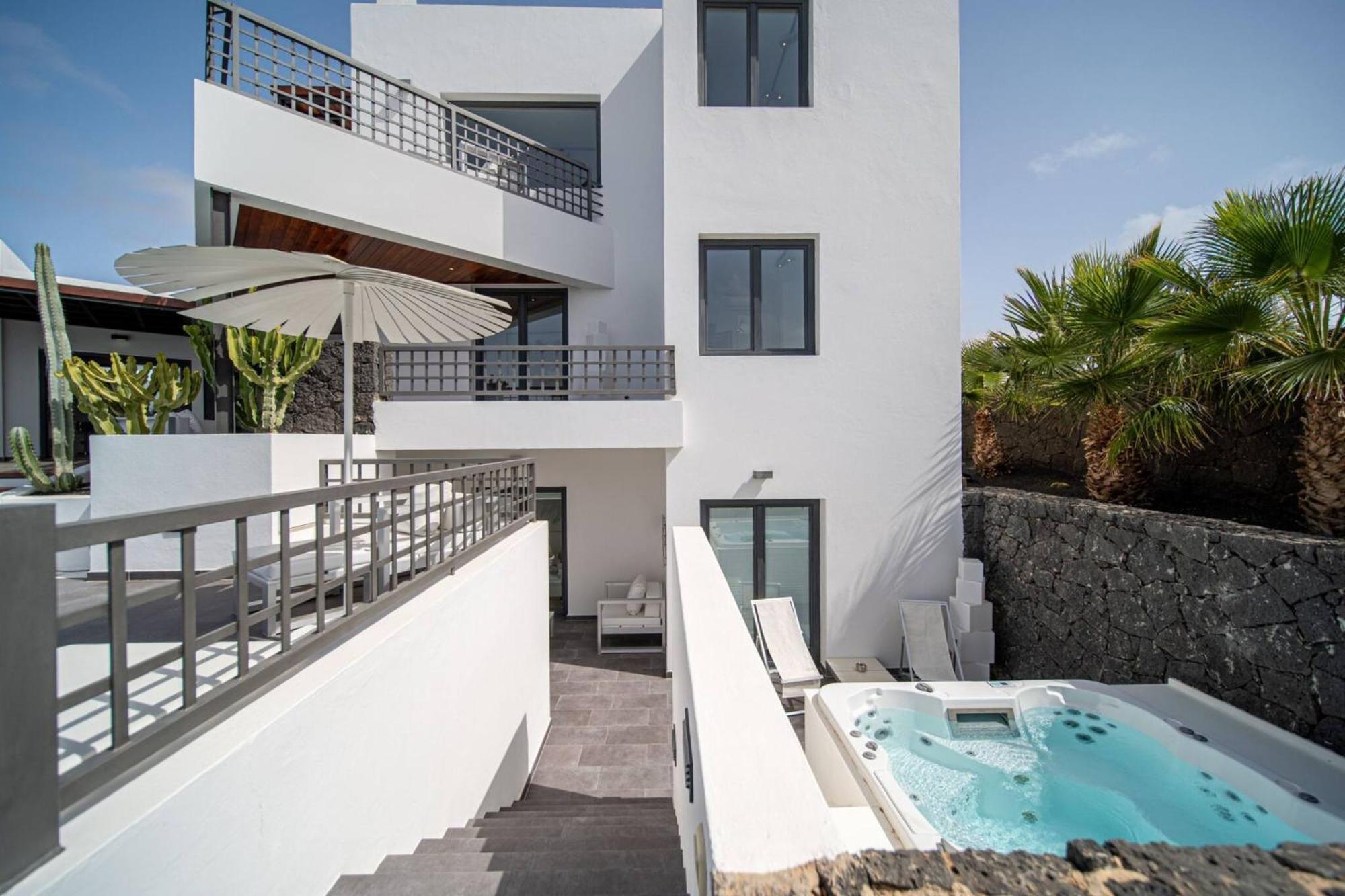 Villa Blasco By Alondra Collection Puerto Calero