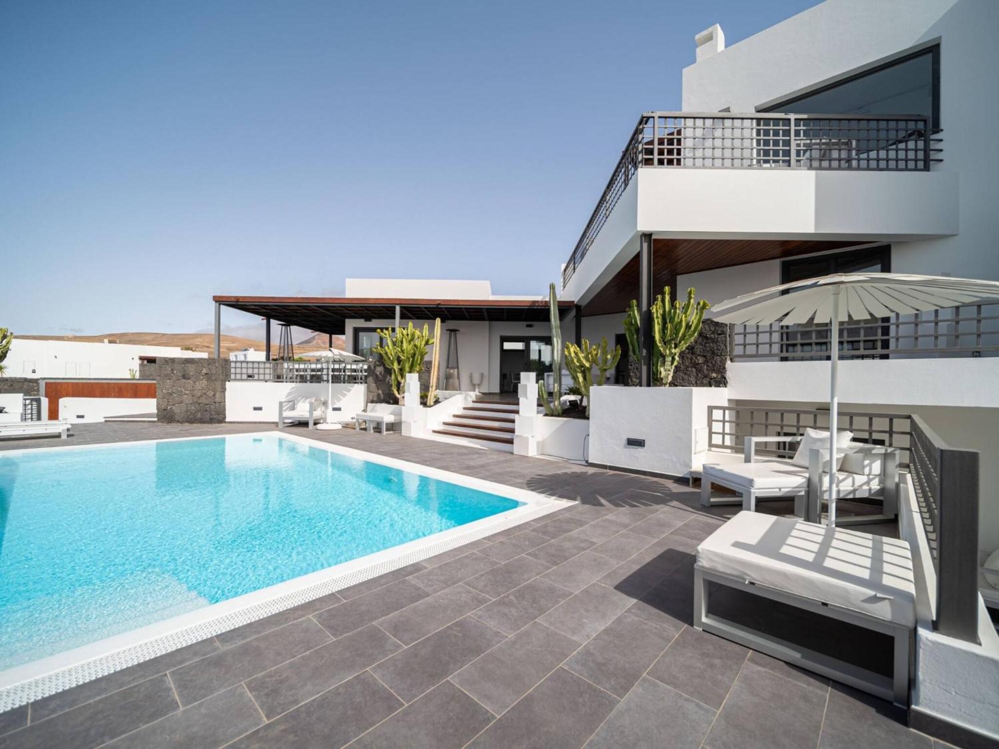 Blasco By Alondra Collection Puerto Calero