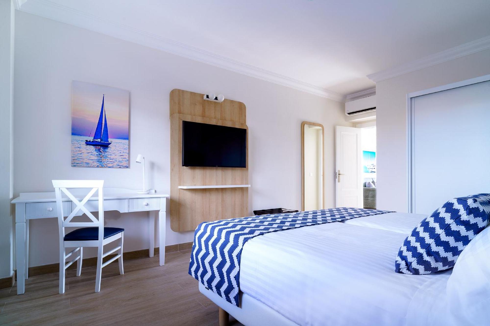 Cordial Marina Blanca 4*