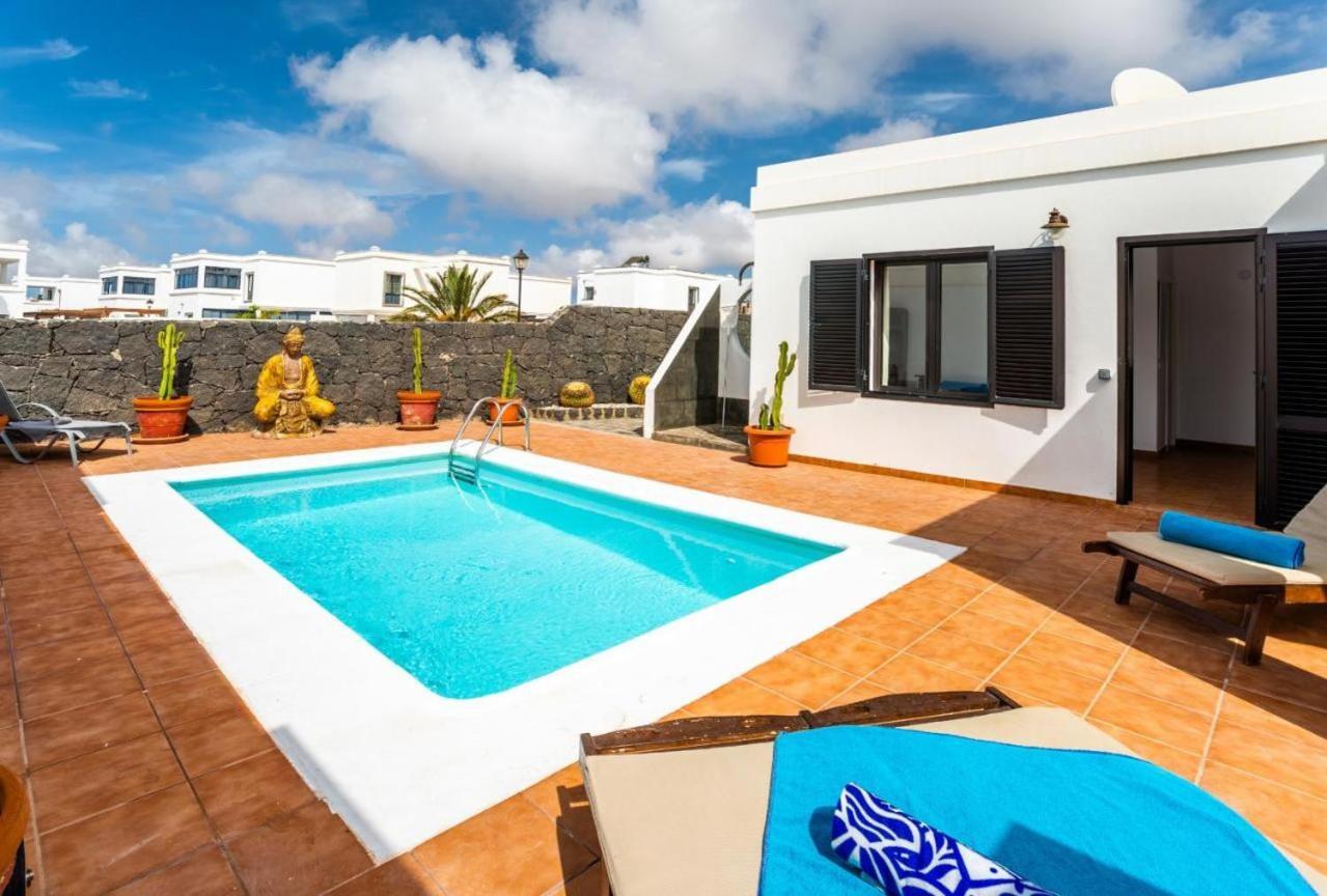Alfredina Yaiza (Lanzarote)