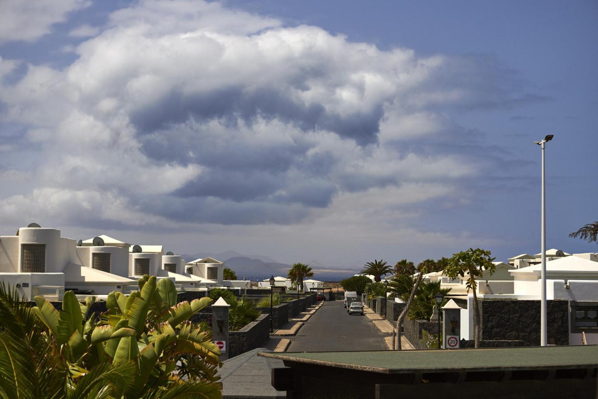 Bella Valen - Lh170 By Now Ltd Playa Blanca (Lanzarote)