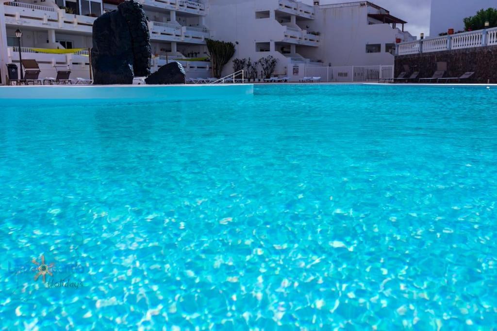 Kiara * Costa Teguise