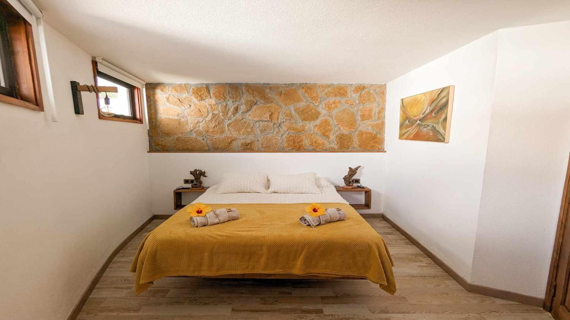 Villa Allende Con Piscina Privada Y Ac *