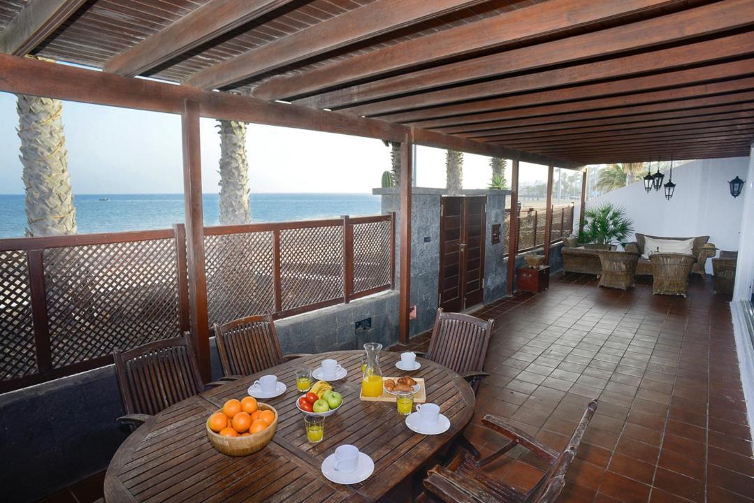 La Casa De La Playa *