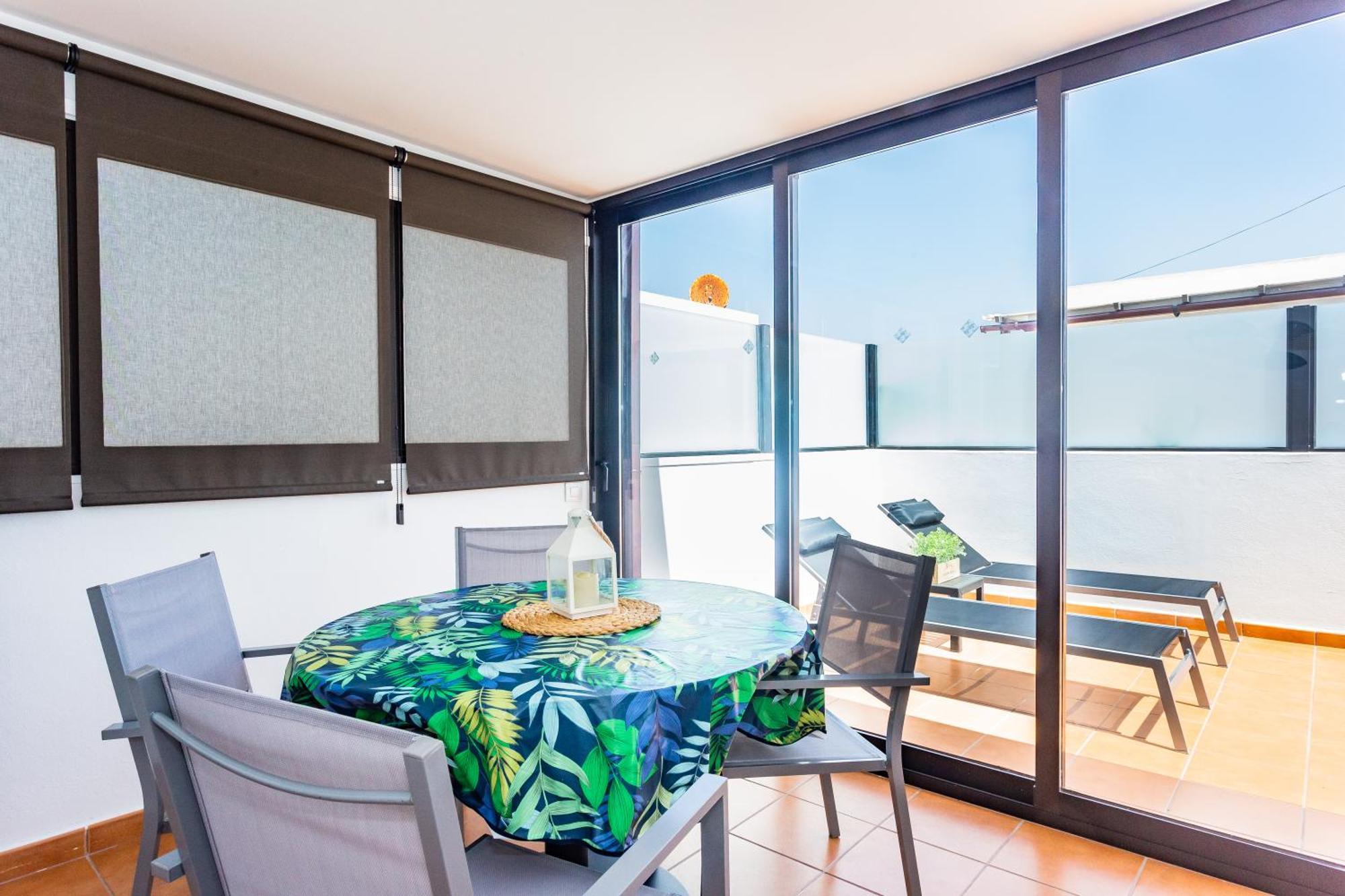 Eslanzarote Tana House, Super Wifi, Tv Satelite, Bbq Сasa de vacaciones Playa Honda (Lanzarote)